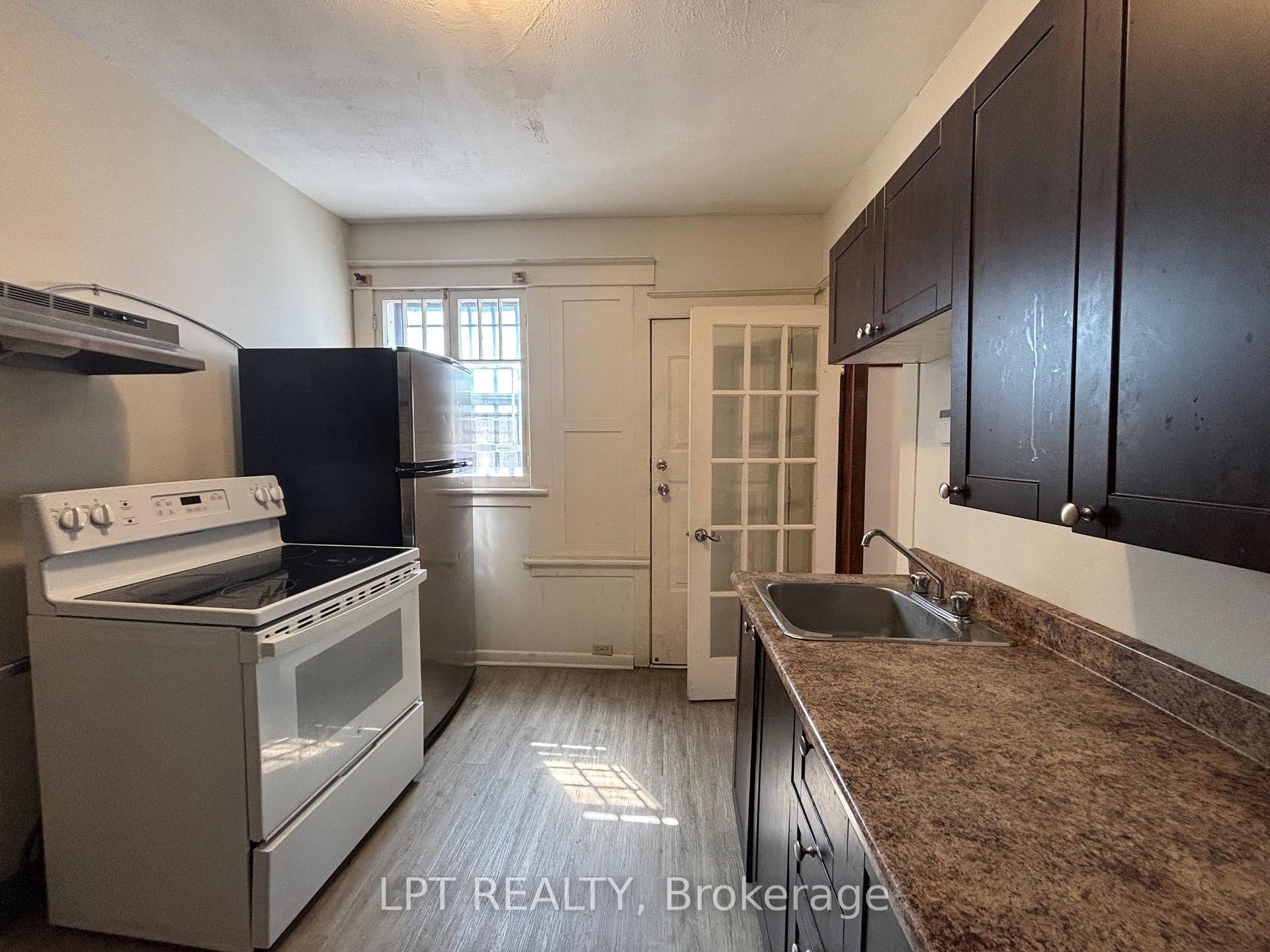 Photo 7 of 322 Waverley Street, Ottawa, Ottawa Centre — HOMEH