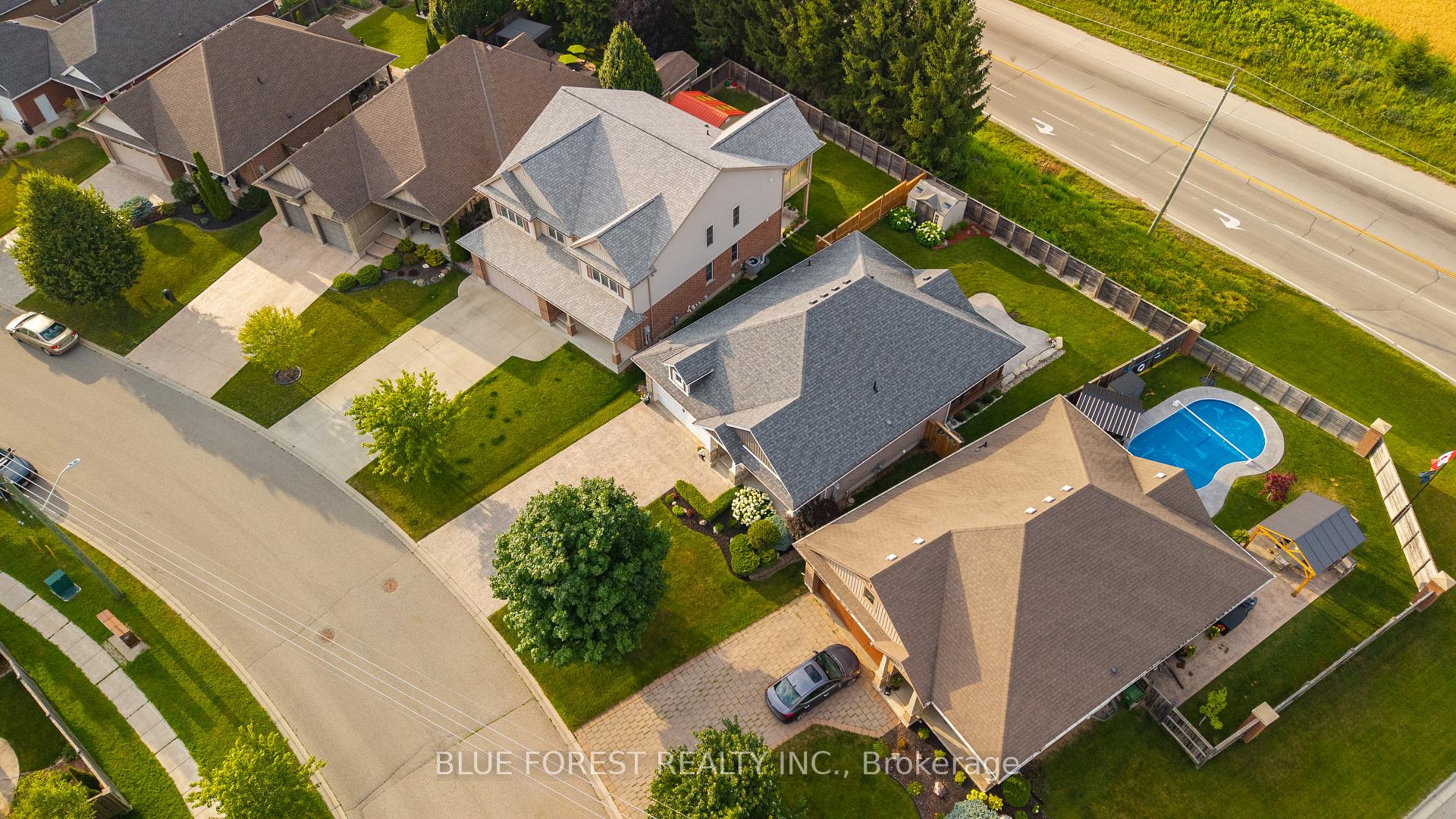 Photo 38 of 3 Sutherland Court, St. Thomas — HOMEH
