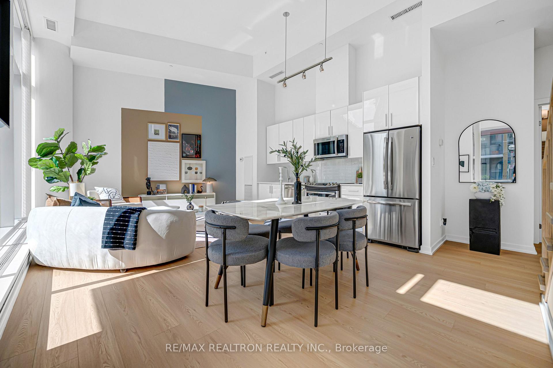 Photo 11 of Unit TH12, 20 Bruyeres Mews, Toronto, Waterfront Communities — HOMEH