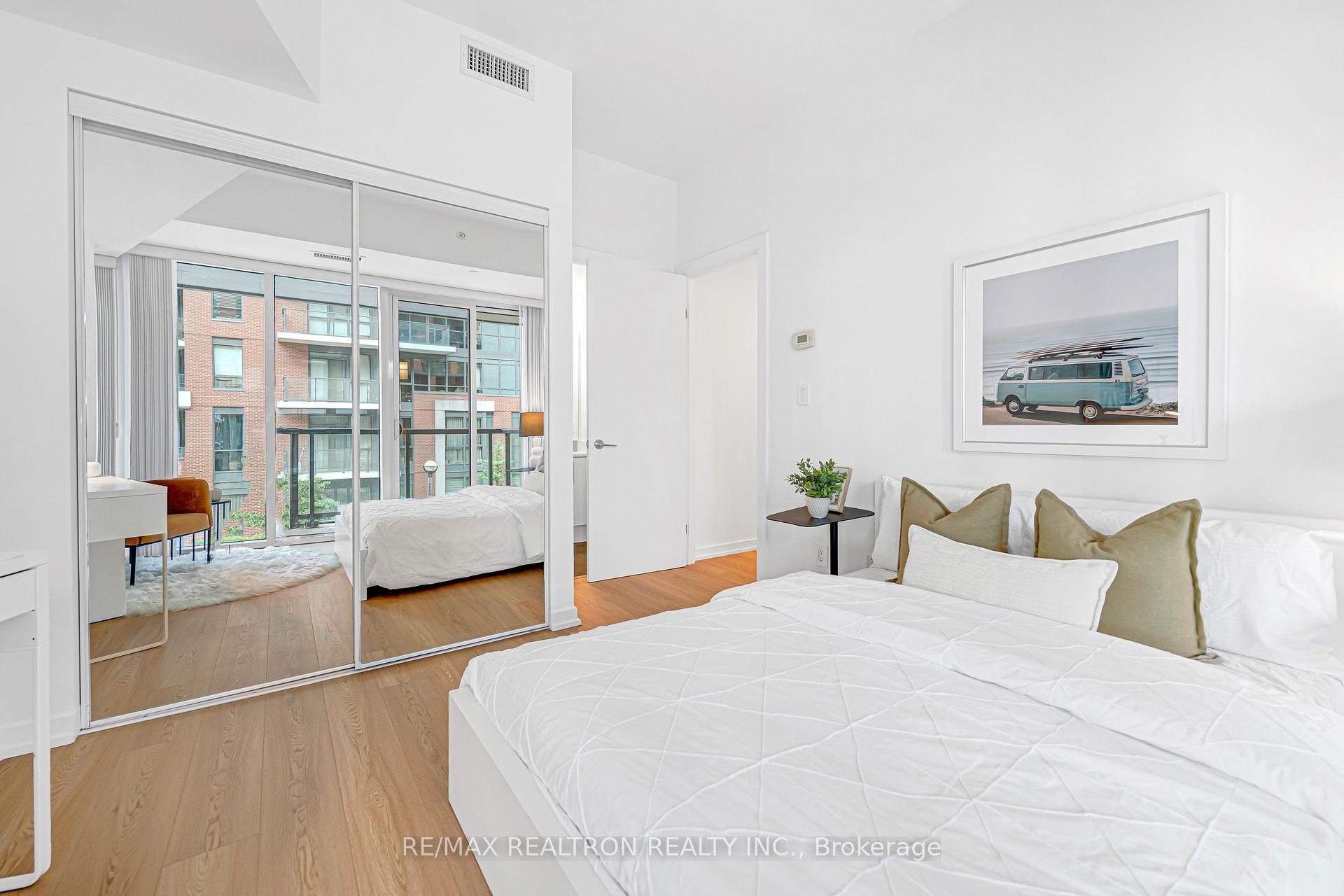 Photo 24 of Unit TH12, 20 Bruyeres Mews, Toronto, Waterfront Communities — HOMEH