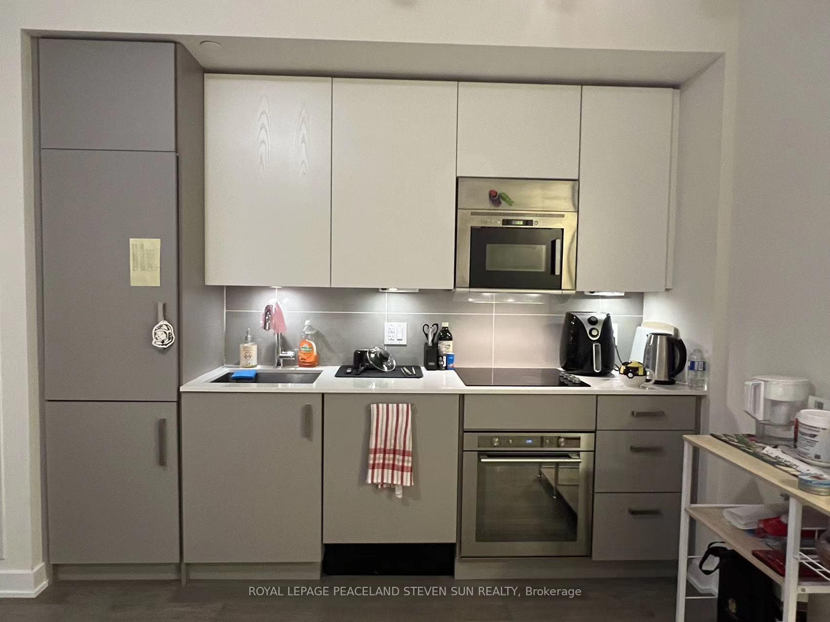 Photo 9 of Unit 904, 17 Dundonald Street, Toronto, Church-Yonge Corridor — HOMEH