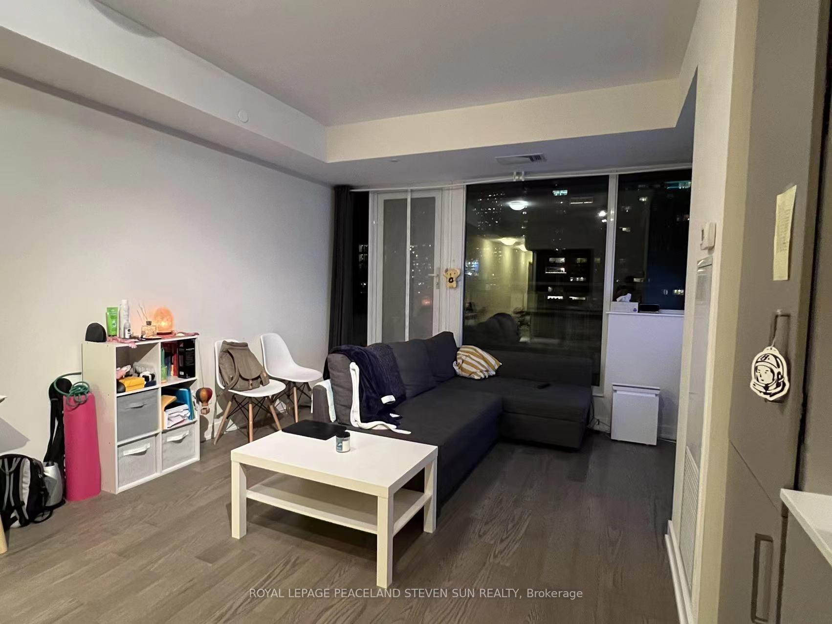 Photo 10 of Unit 904, 17 Dundonald Street, Toronto, Church-Yonge Corridor — HOMEH