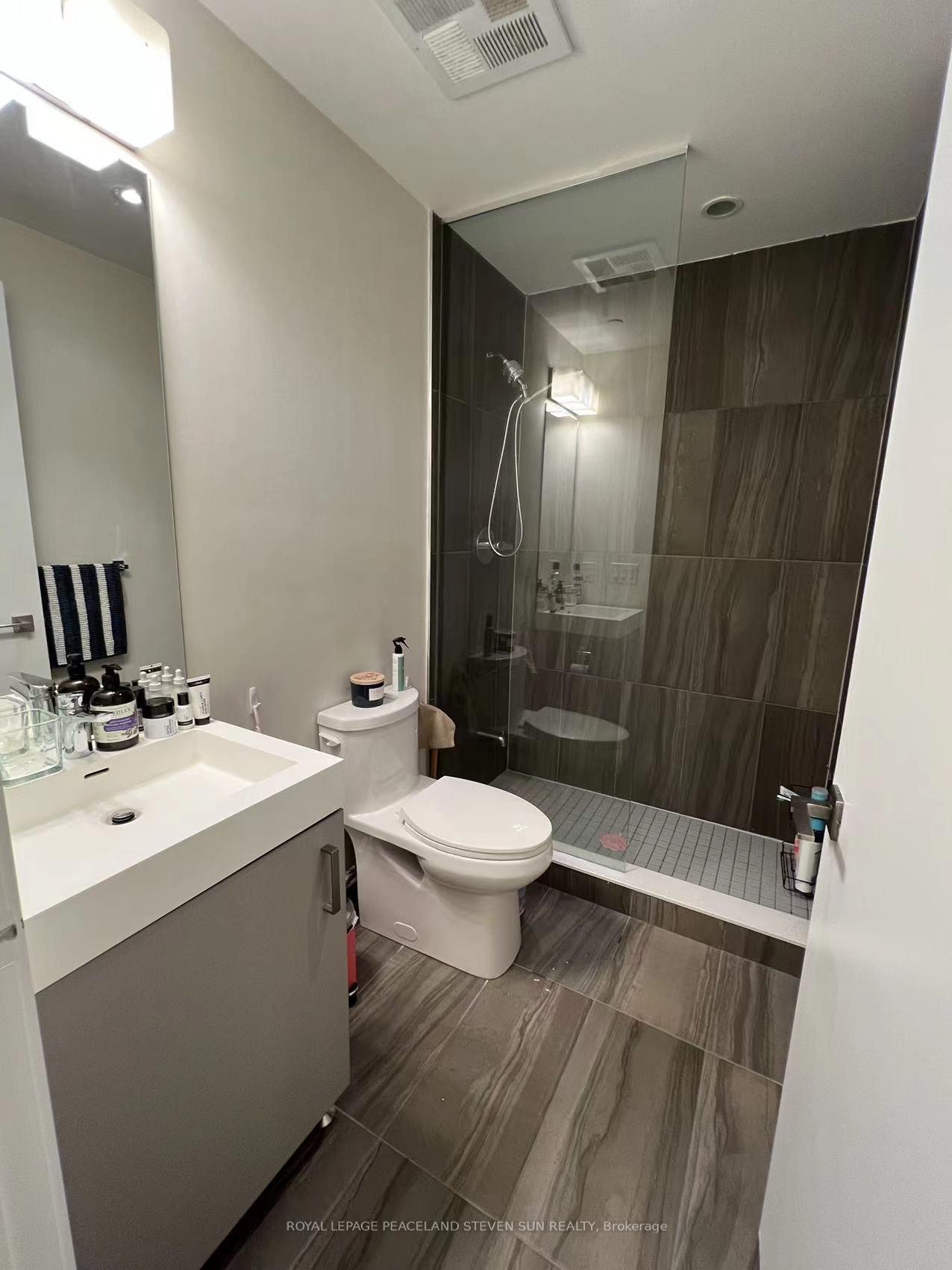 Photo 14 of Unit 904, 17 Dundonald Street, Toronto, Church-Yonge Corridor — HOMEH