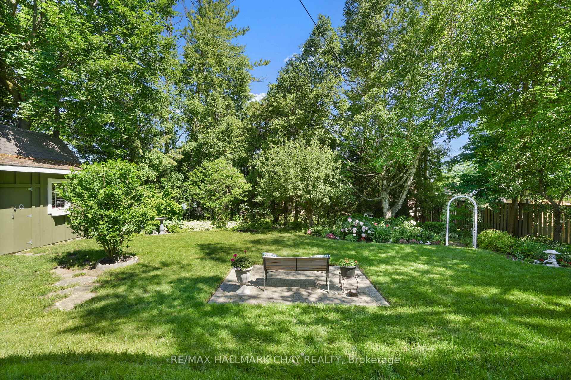 Photo 31 of 34 Elm Street, New Tecumseth, Alliston — HOMEH