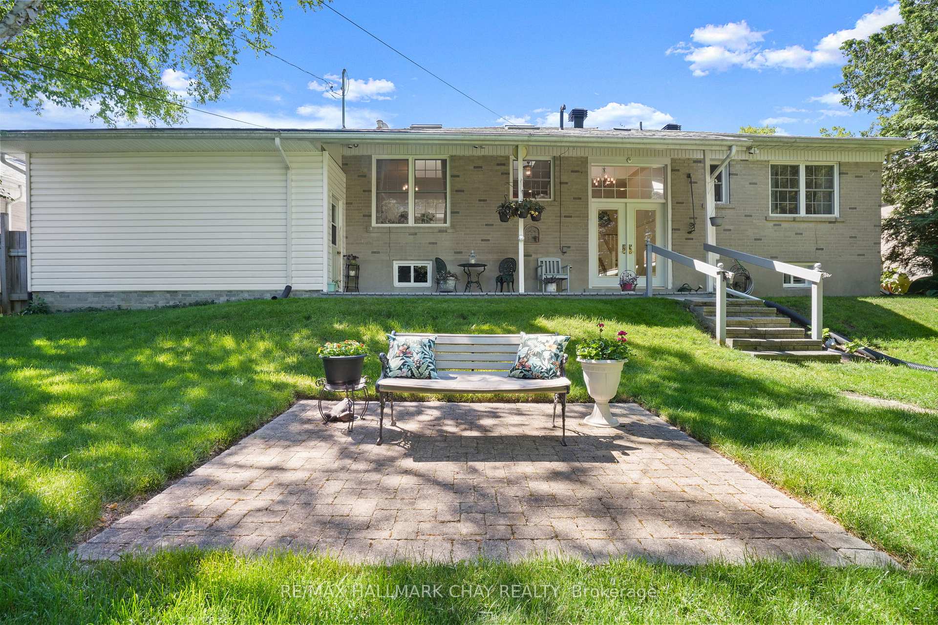 Photo 36 of 34 Elm Street, New Tecumseth, Alliston — HOMEH