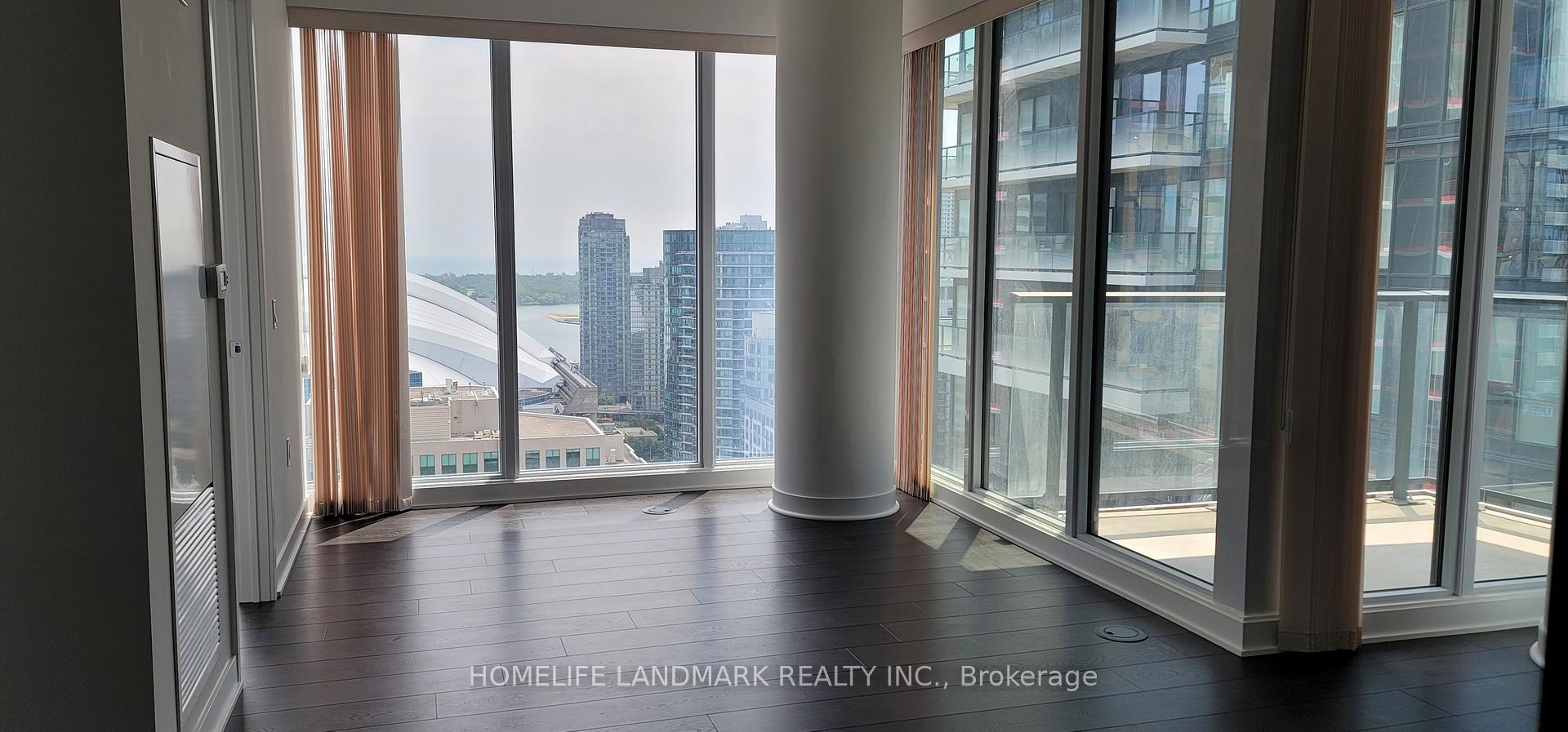 Photo 2 of Unit 3202, 125 Blue Jays Way, Toronto, Waterfront Communities — HOMEH