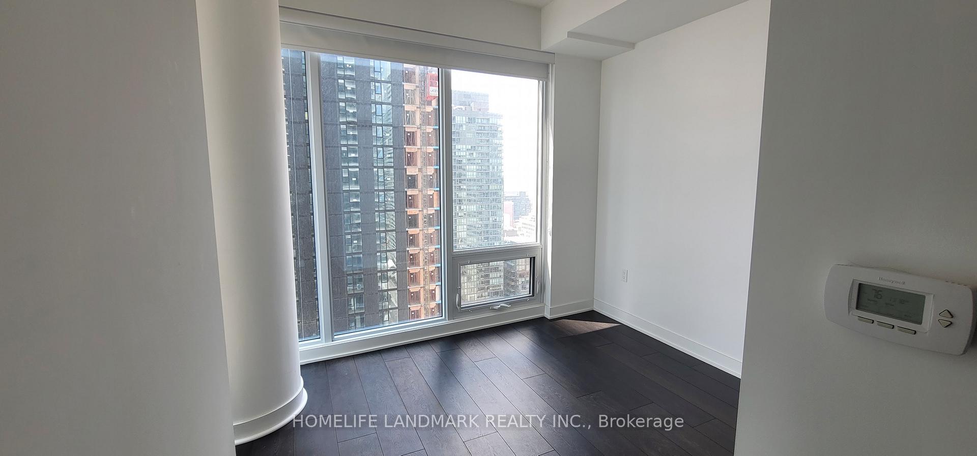 Photo 10 of Unit 3202, 125 Blue Jays Way, Toronto, Waterfront Communities — HOMEH