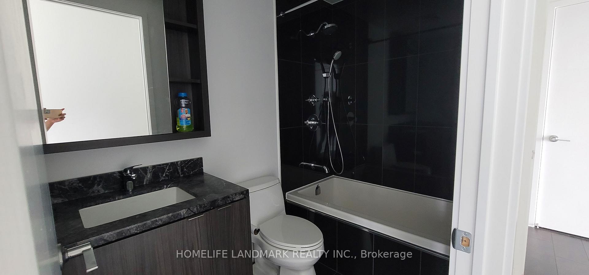 Photo 14 of Unit 3202, 125 Blue Jays Way, Toronto, Waterfront Communities — HOMEH