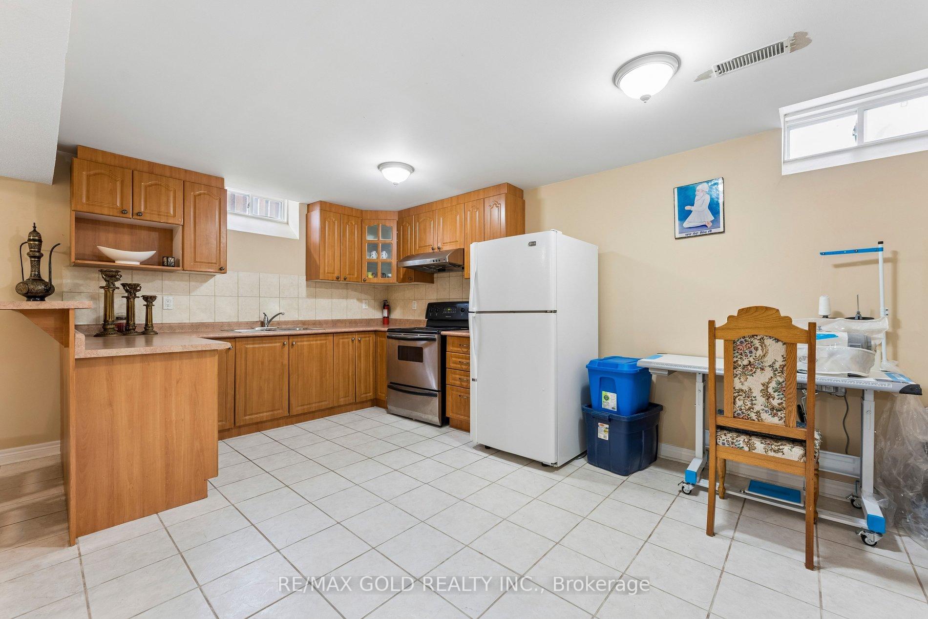 Photo 28 of 74 Avalanche Crescent, Brampton, Bram East — HOMEH