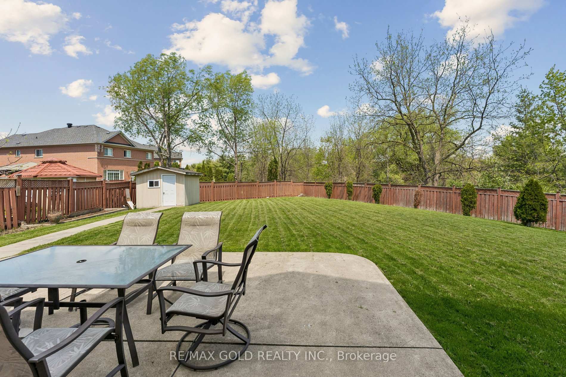 Photo 32 of 74 Avalanche Crescent, Brampton, Bram East — HOMEH