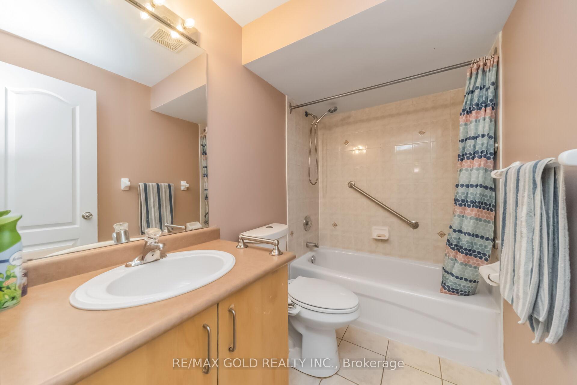 Photo 38 of 74 Avalanche Crescent, Brampton, Bram East — HOMEH