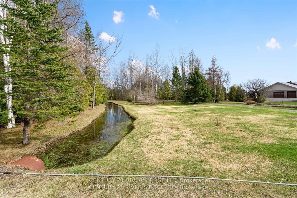 Photo 25 of 308 Forbes Road, North Grenville, North Grenville Twp (Kemptville South) — HOMEH