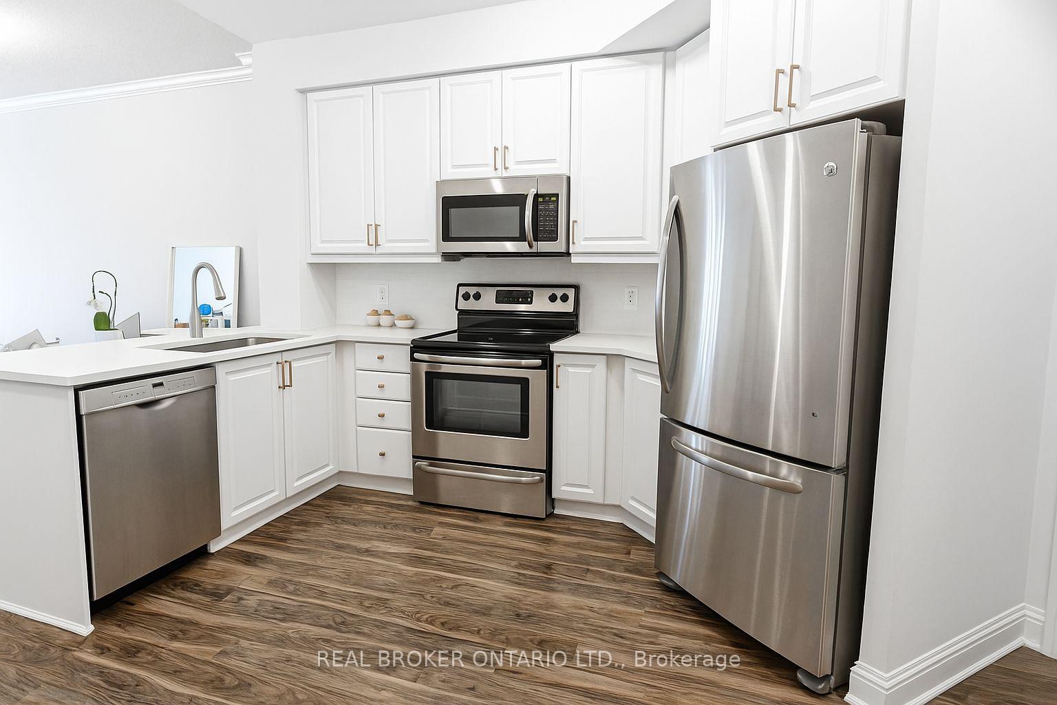 Photo 5 of Unit 2107, 90 Absolute Avenue, Mississauga, City Centre — HOMEH