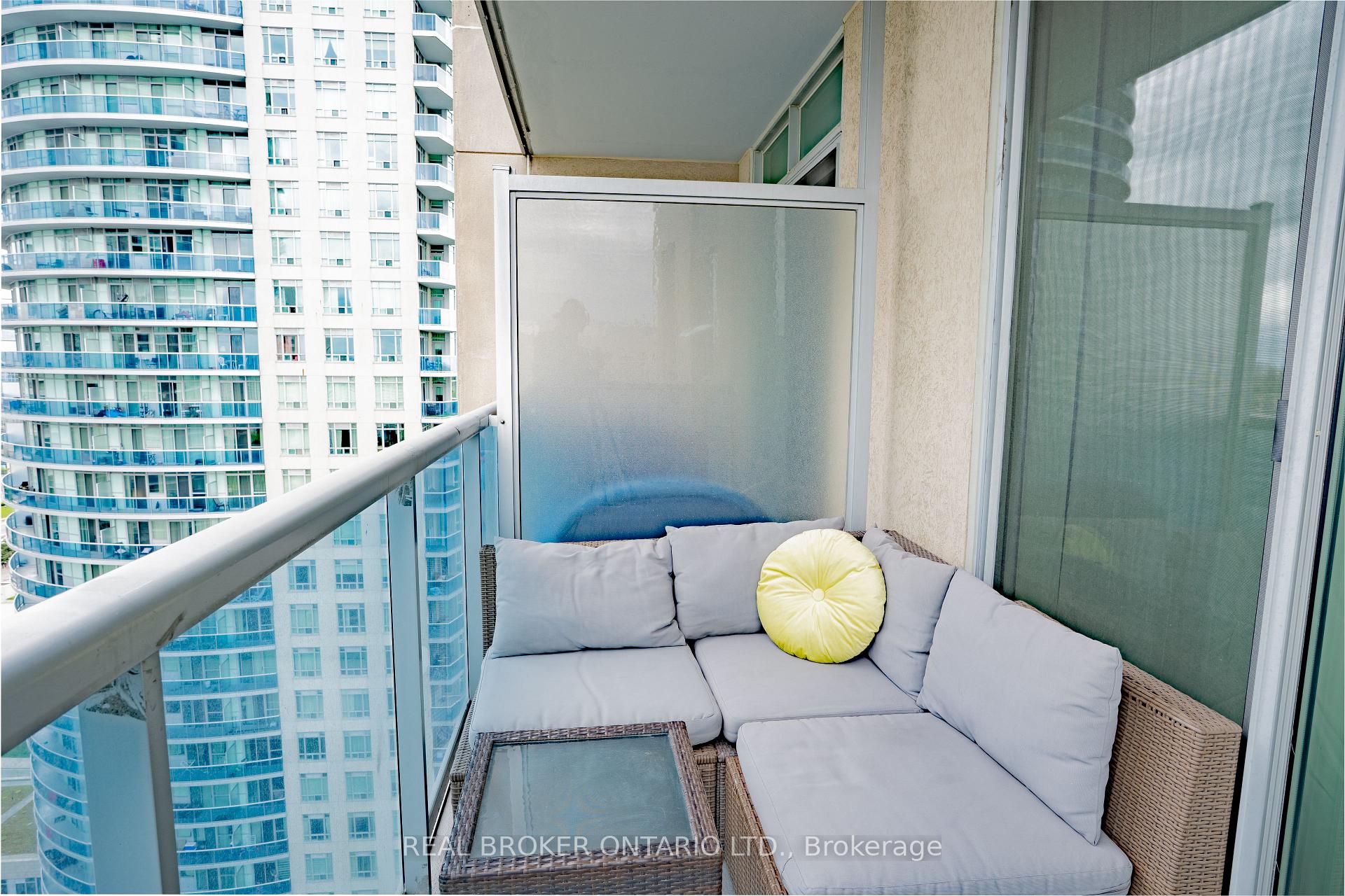 Photo 15 of Unit 2107, 90 Absolute Avenue, Mississauga, City Centre — HOMEH