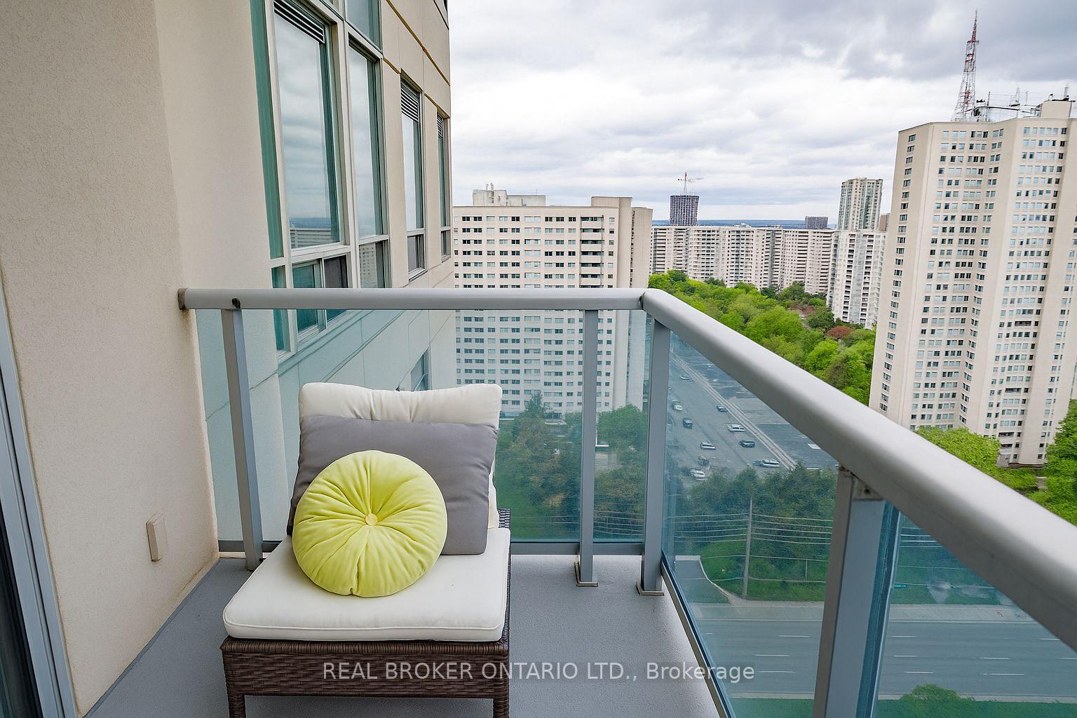 Photo 16 of Unit 2107, 90 Absolute Avenue, Mississauga, City Centre — HOMEH