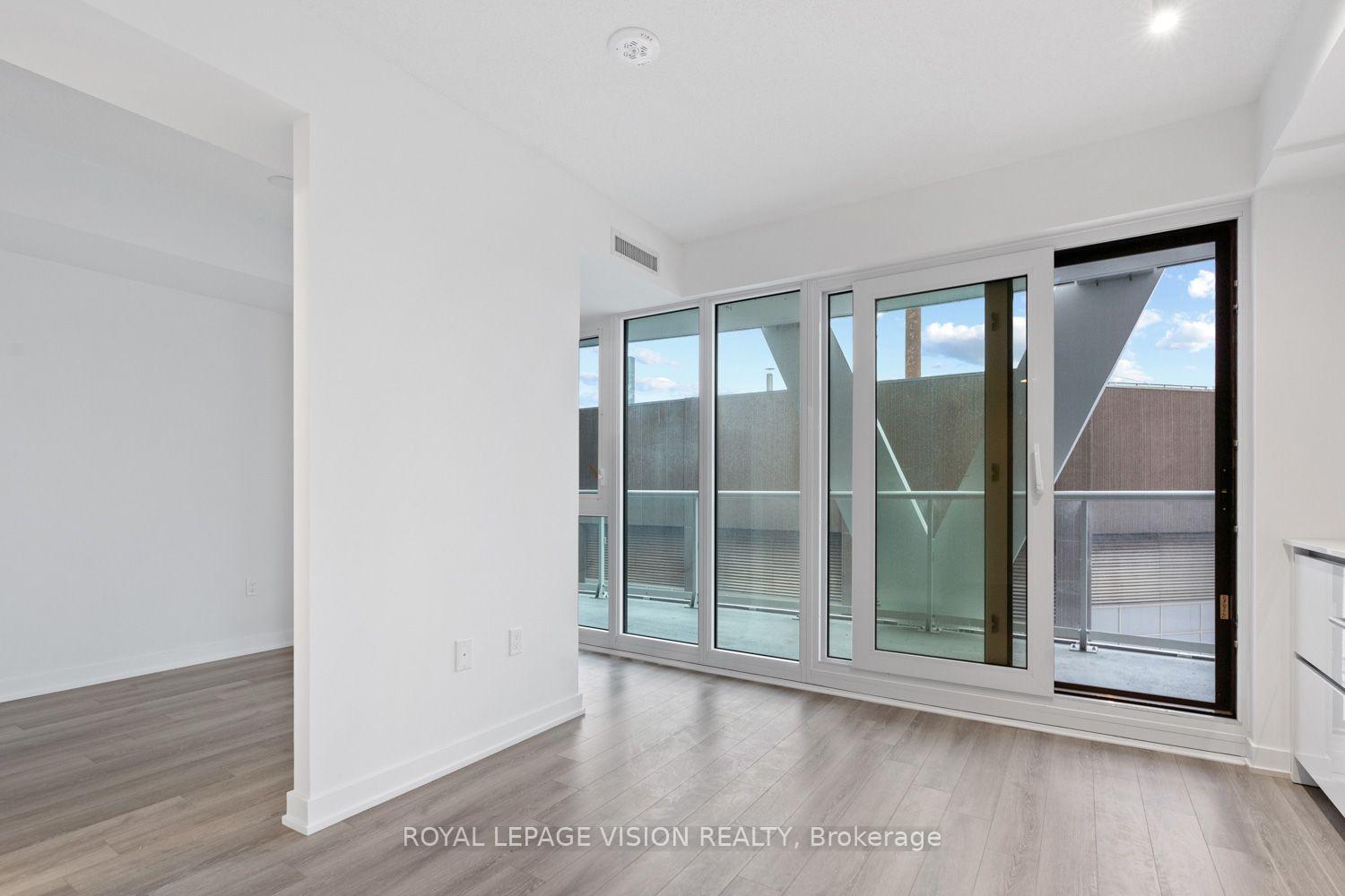 Photo 21 of Unit 3113, 230 Simcoe Street, Toronto, Kensington-Chinatown — HOMEH