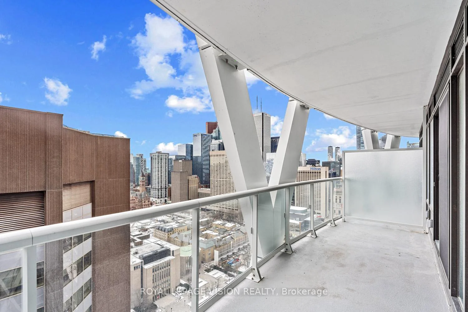 Photo 12 of Unit 3113, 230 Simcoe Street, Toronto, Kensington-Chinatown — HOMEH