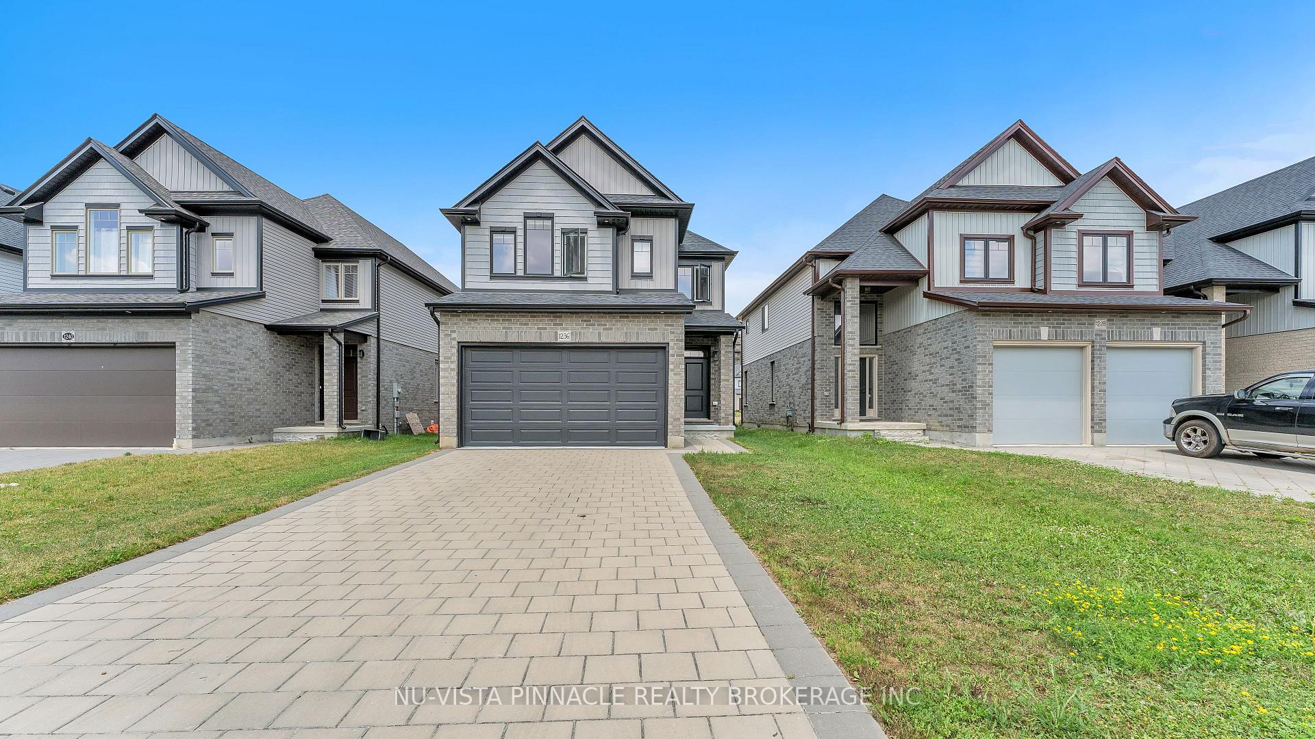 Photo 1 of 1236 Emma Chase, London, North I — HOMEH