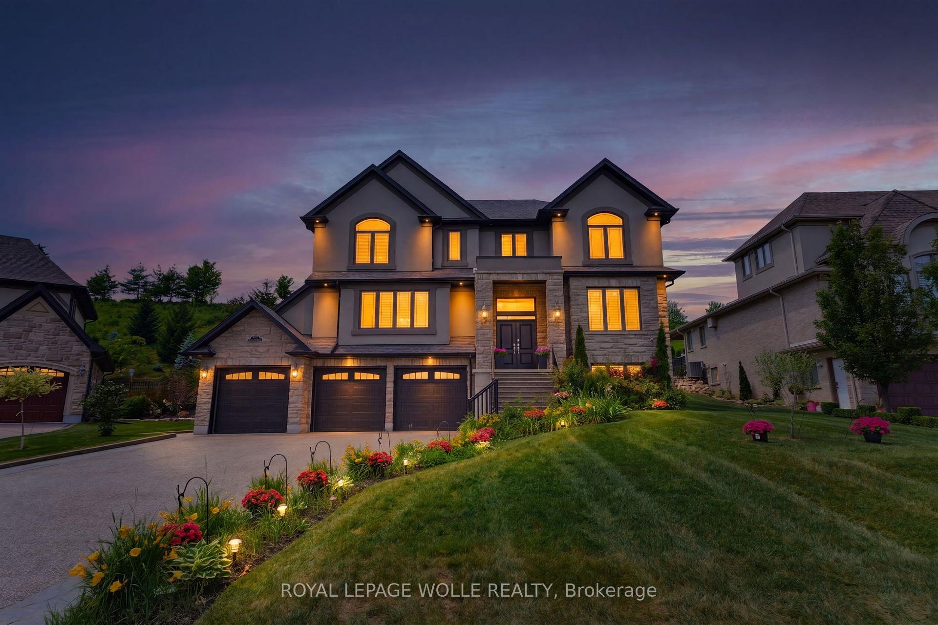 Photo 7 of 38 River Valley Drive, Kitchener, Hidden Valley — HOMEH