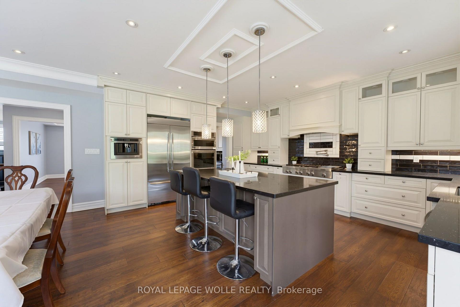 Photo 18 of 38 River Valley Drive, Kitchener, Hidden Valley — HOMEH
