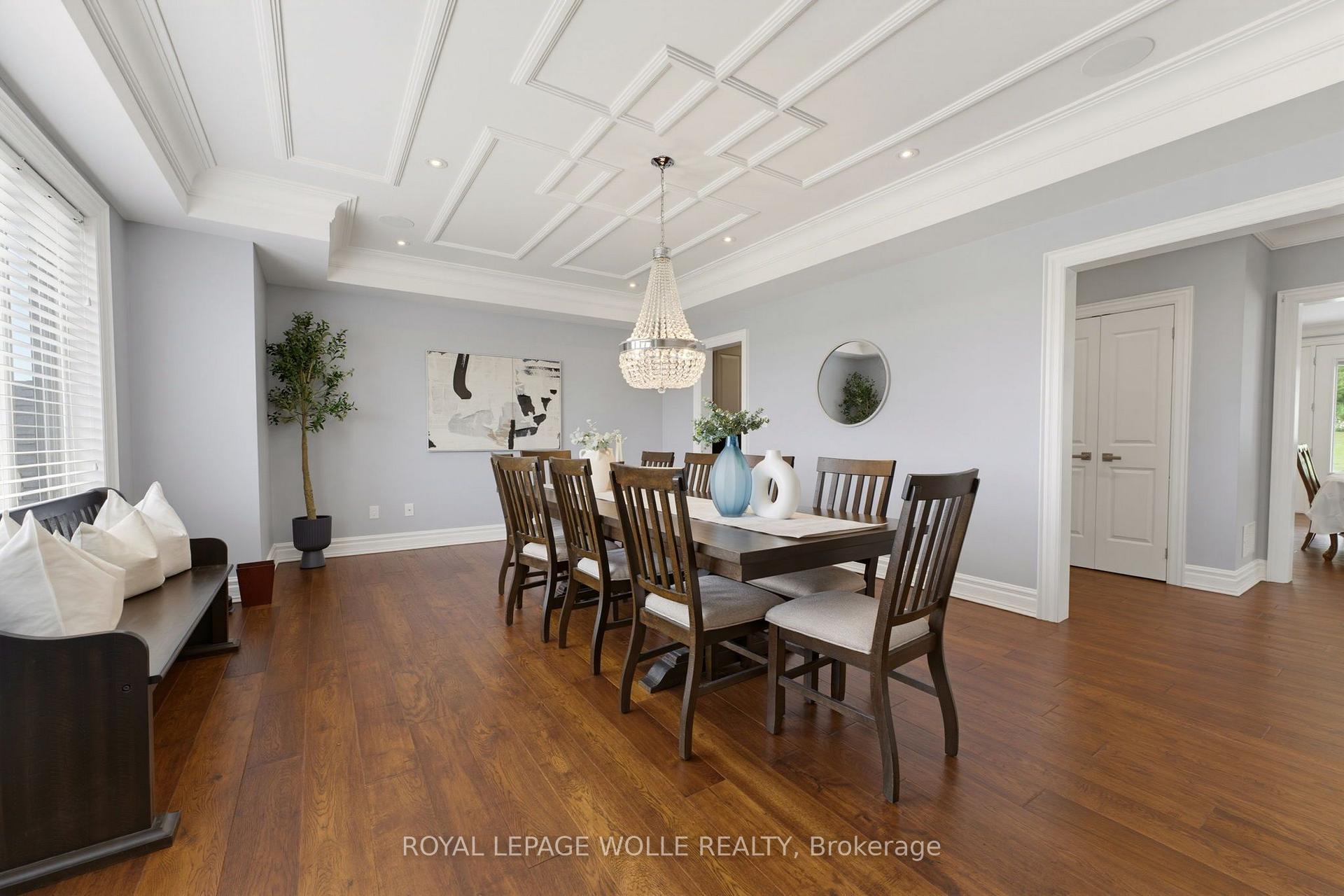 Photo 23 of 38 River Valley Drive, Kitchener, Hidden Valley — HOMEH