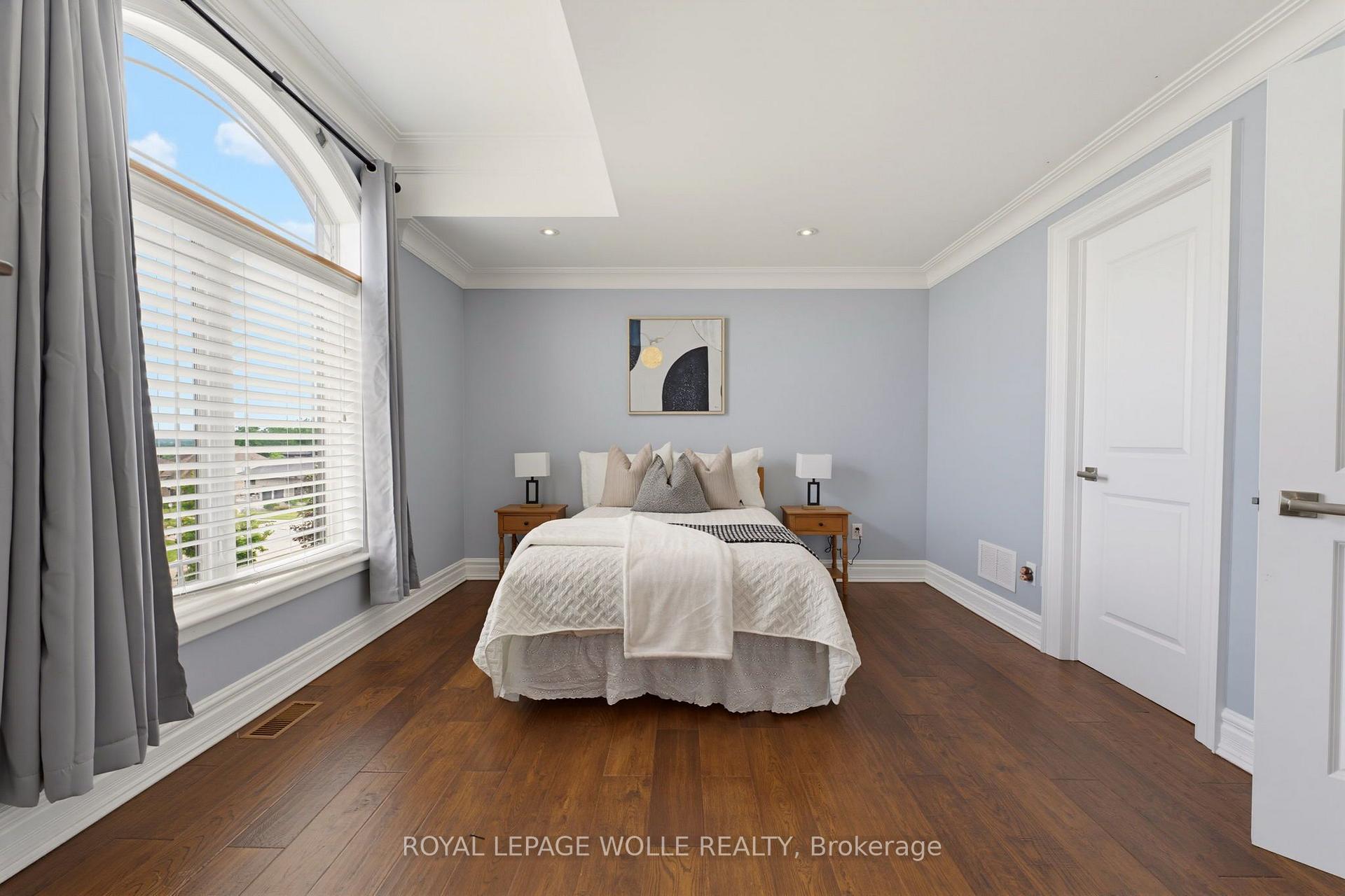 Photo 32 of 38 River Valley Drive, Kitchener, Hidden Valley — HOMEH