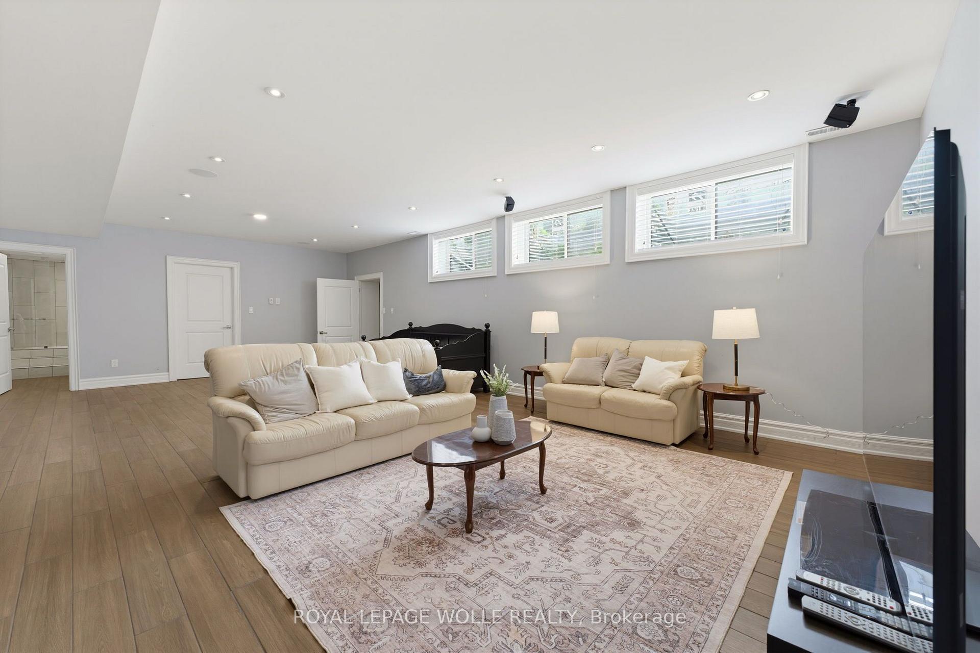 Photo 42 of 38 River Valley Drive, Kitchener, Hidden Valley — HOMEH