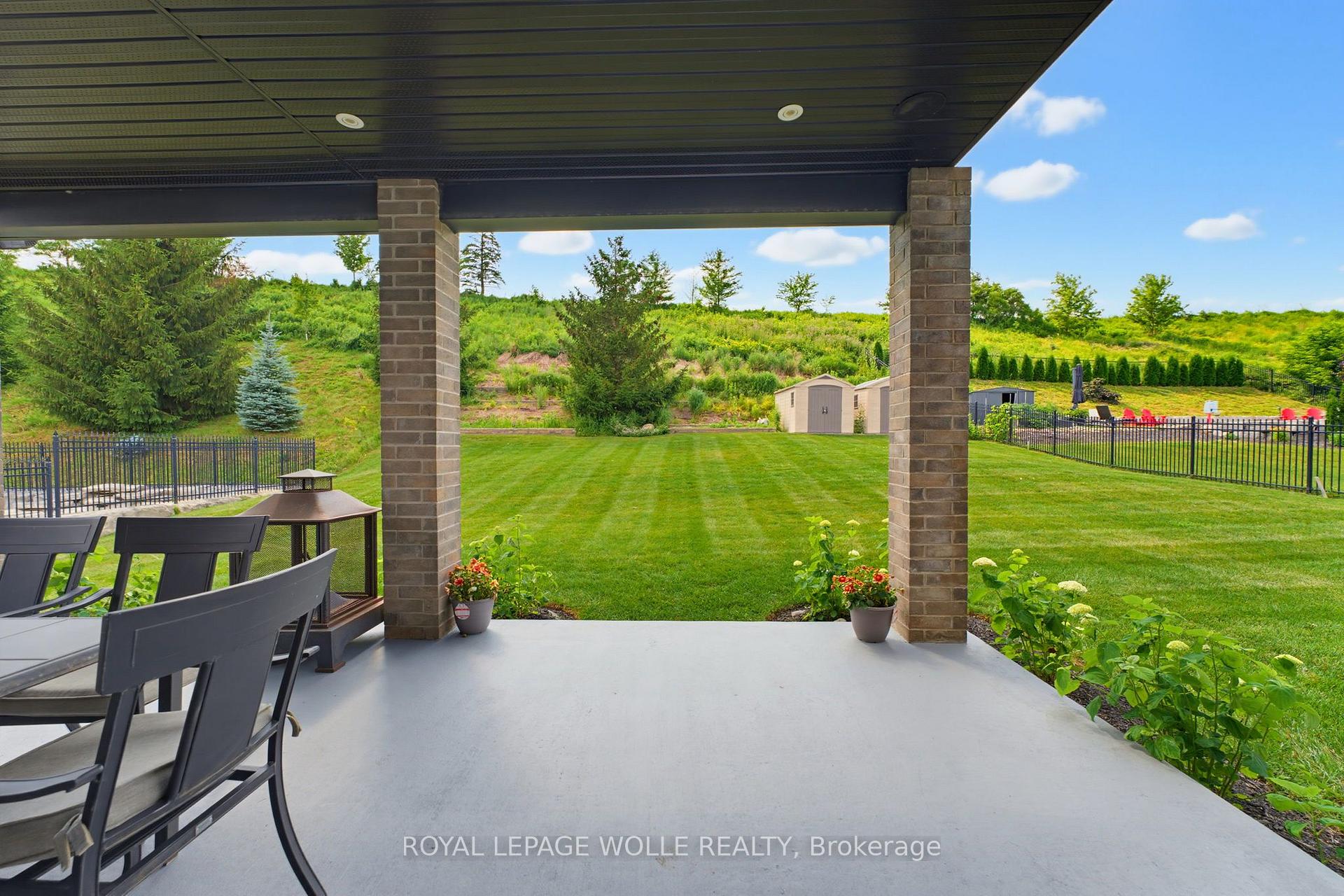 Photo 45 of 38 River Valley Drive, Kitchener, Hidden Valley — HOMEH
