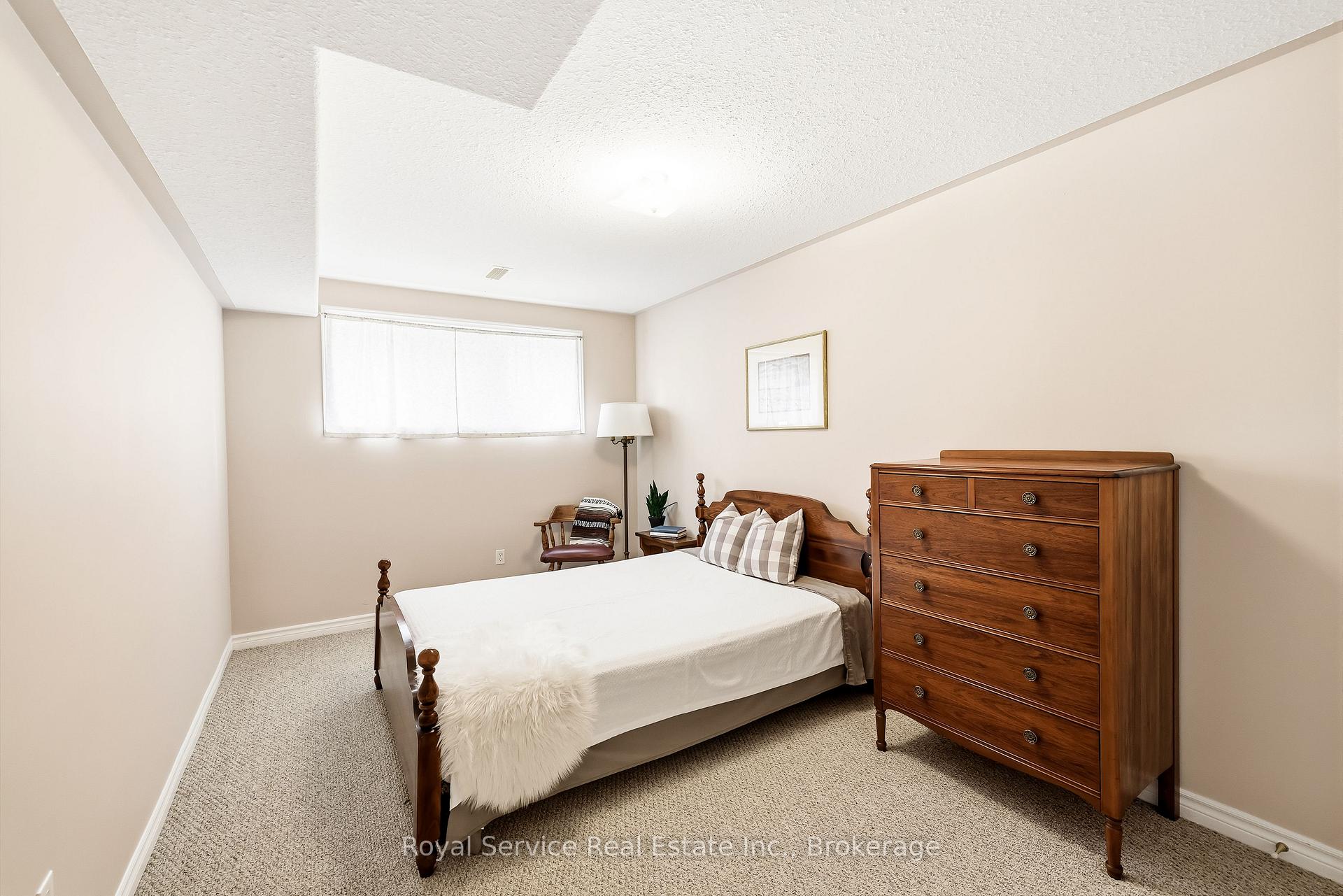 Photo 26 of 179 Fenning Drive, Clarington, Courtice — HOMEH