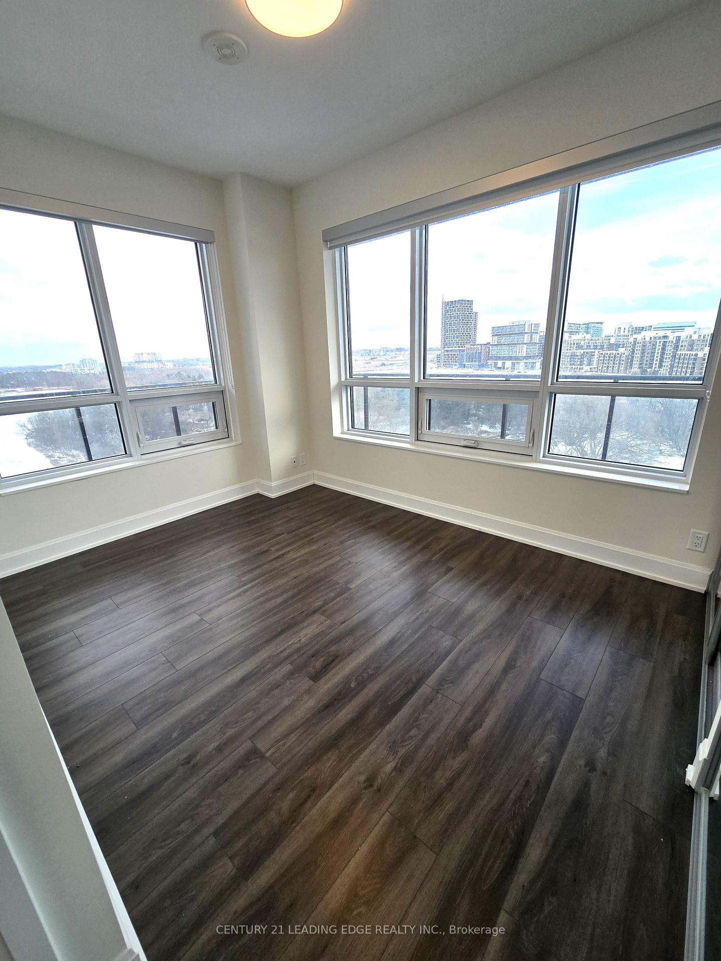 Photo 8 of Unit 1101, 8 Water Walk Drive, Markham, Unionville — HOMEH