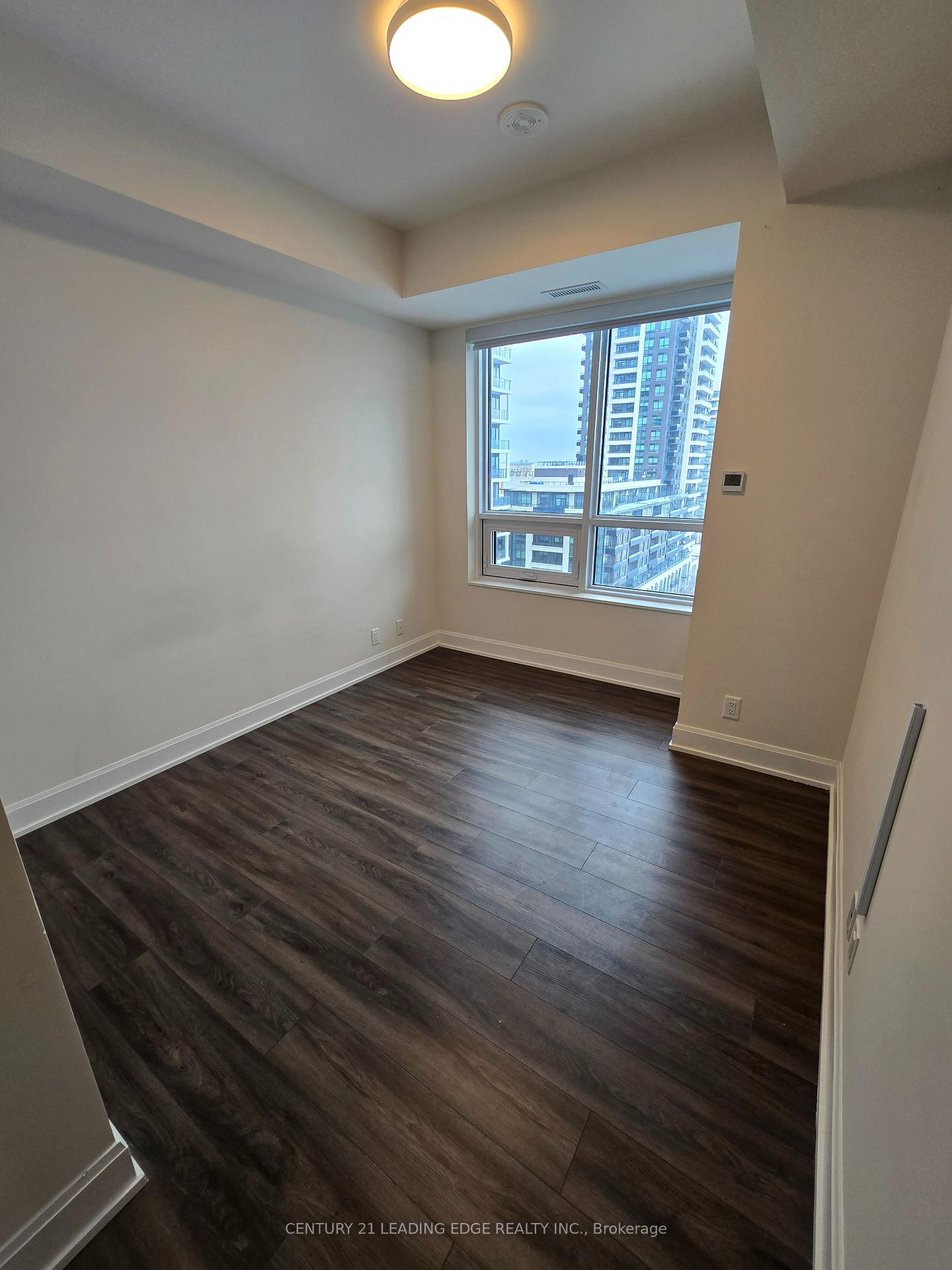 Photo 9 of Unit 1101, 8 Water Walk Drive, Markham, Unionville — HOMEH