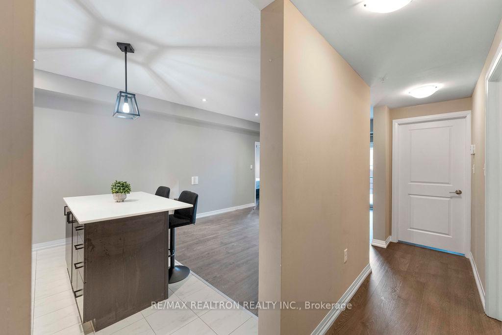 Photo 3 of Unit 603, 300 Essa Road, Barrie, 400 West — HOMEH