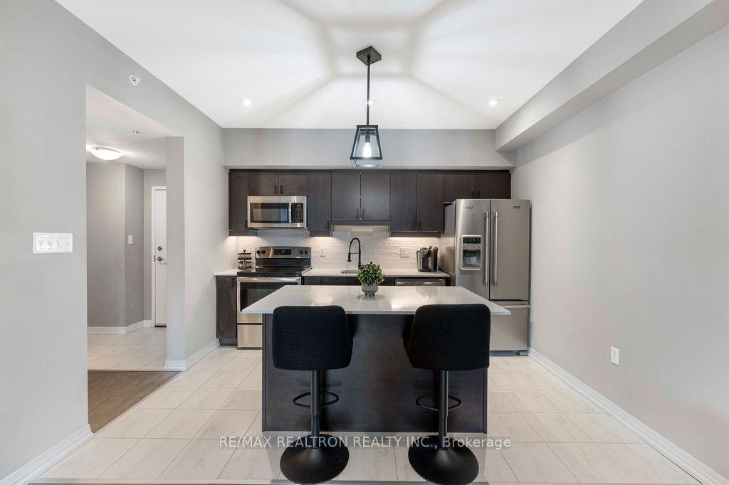 Photo 5 of Unit 603, 300 Essa Road, Barrie, 400 West — HOMEH