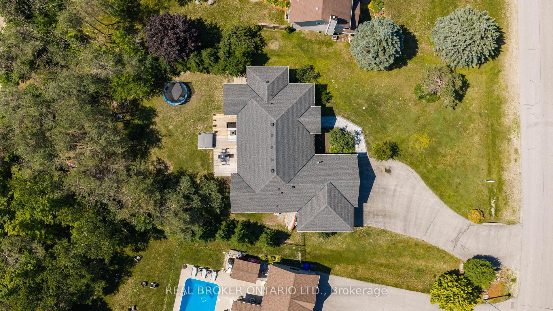 Photo 2 of 97 Highland Drive, Oro-Medonte, Horseshoe Valley — HOMEH