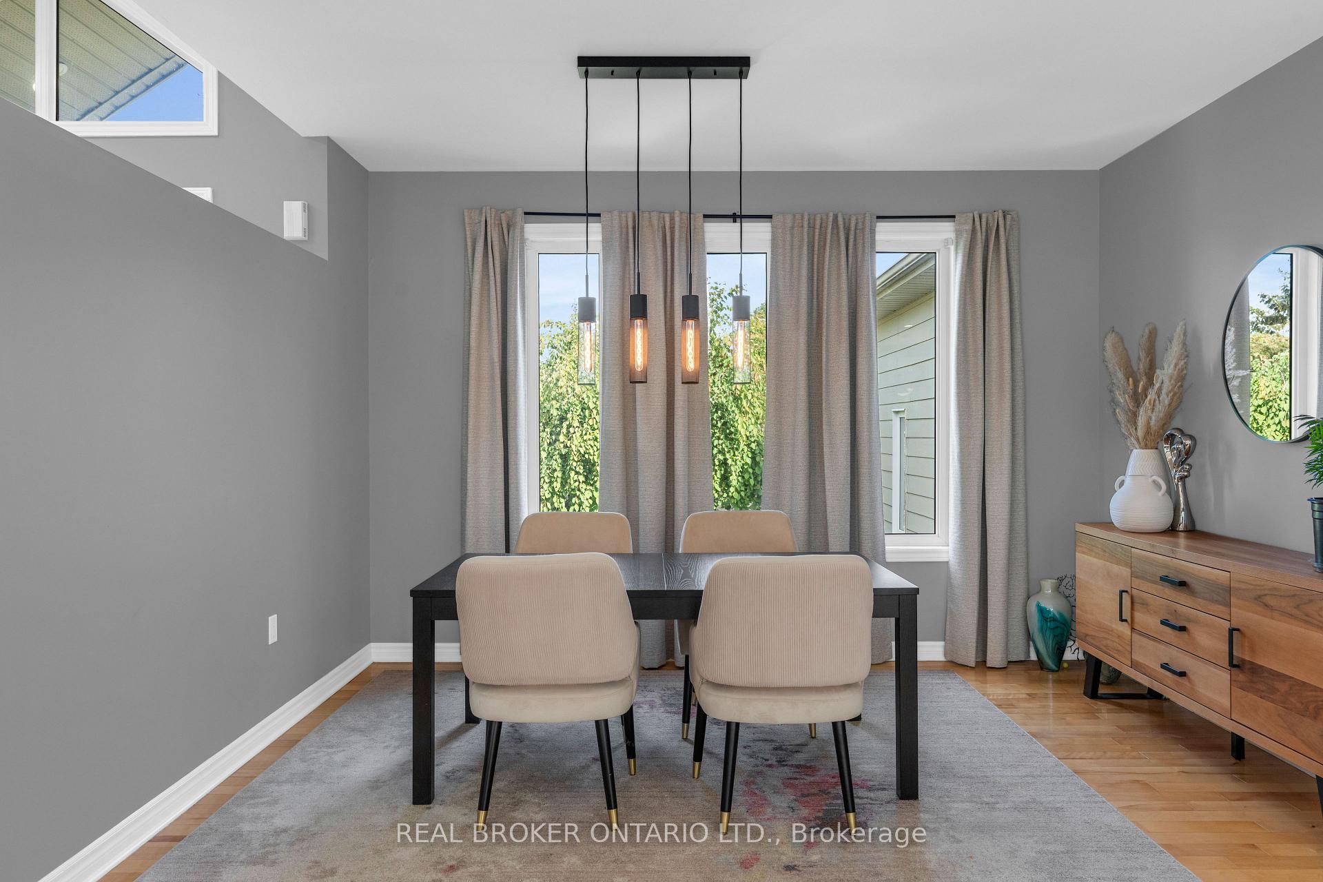 Photo 27 of 97 Highland Drive, Oro-Medonte, Horseshoe Valley — HOMEH