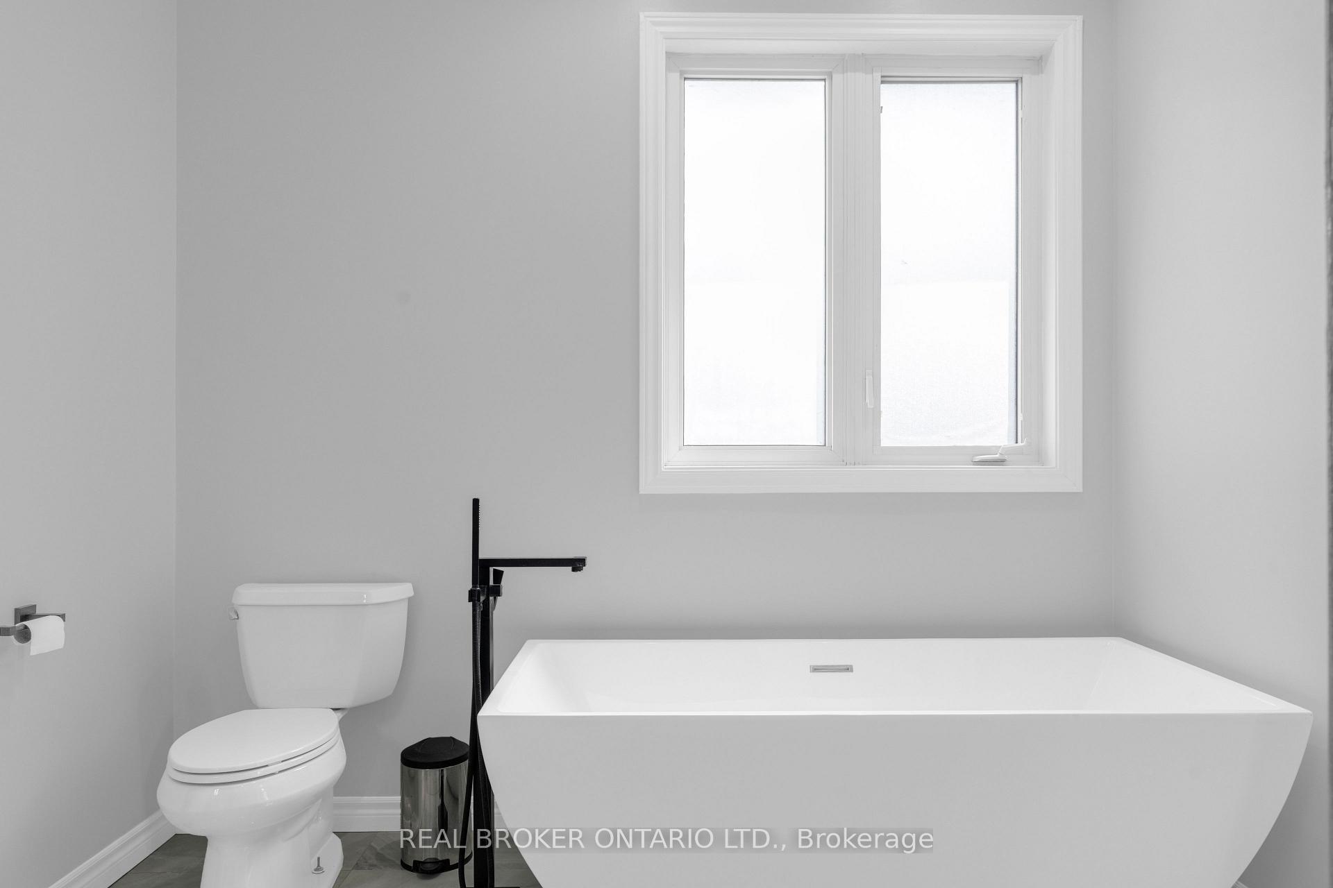 Photo 33 of 97 Highland Drive, Oro-Medonte, Horseshoe Valley — HOMEH