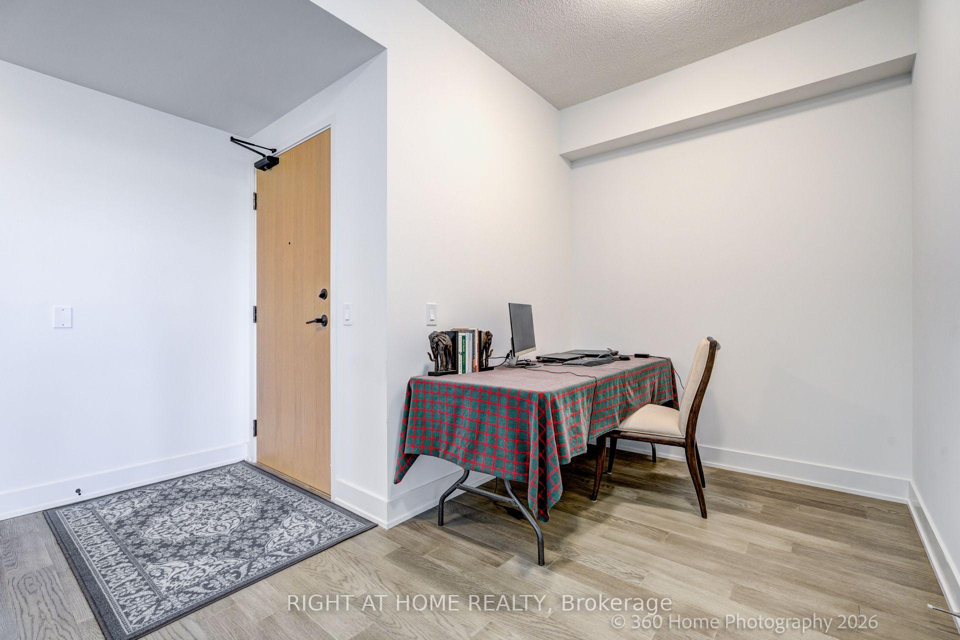 Photo 9 of Unit 505, 202 Burnhamthorpe Road E, Mississauga, Mississauga Valleys — HOMEH
