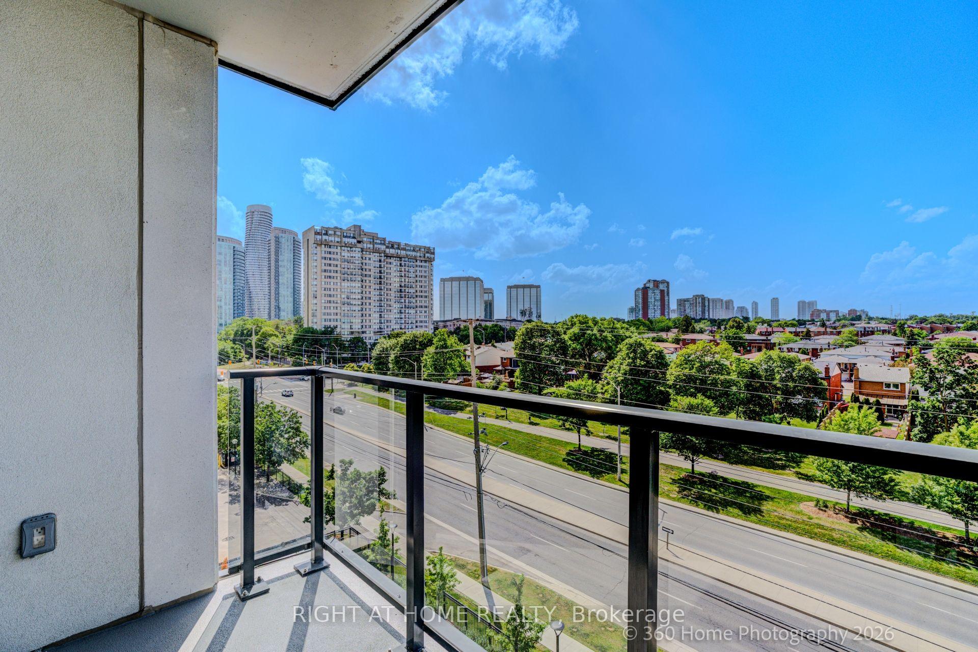Photo 18 of Unit 505, 202 Burnhamthorpe Road E, Mississauga, Mississauga Valleys — HOMEH