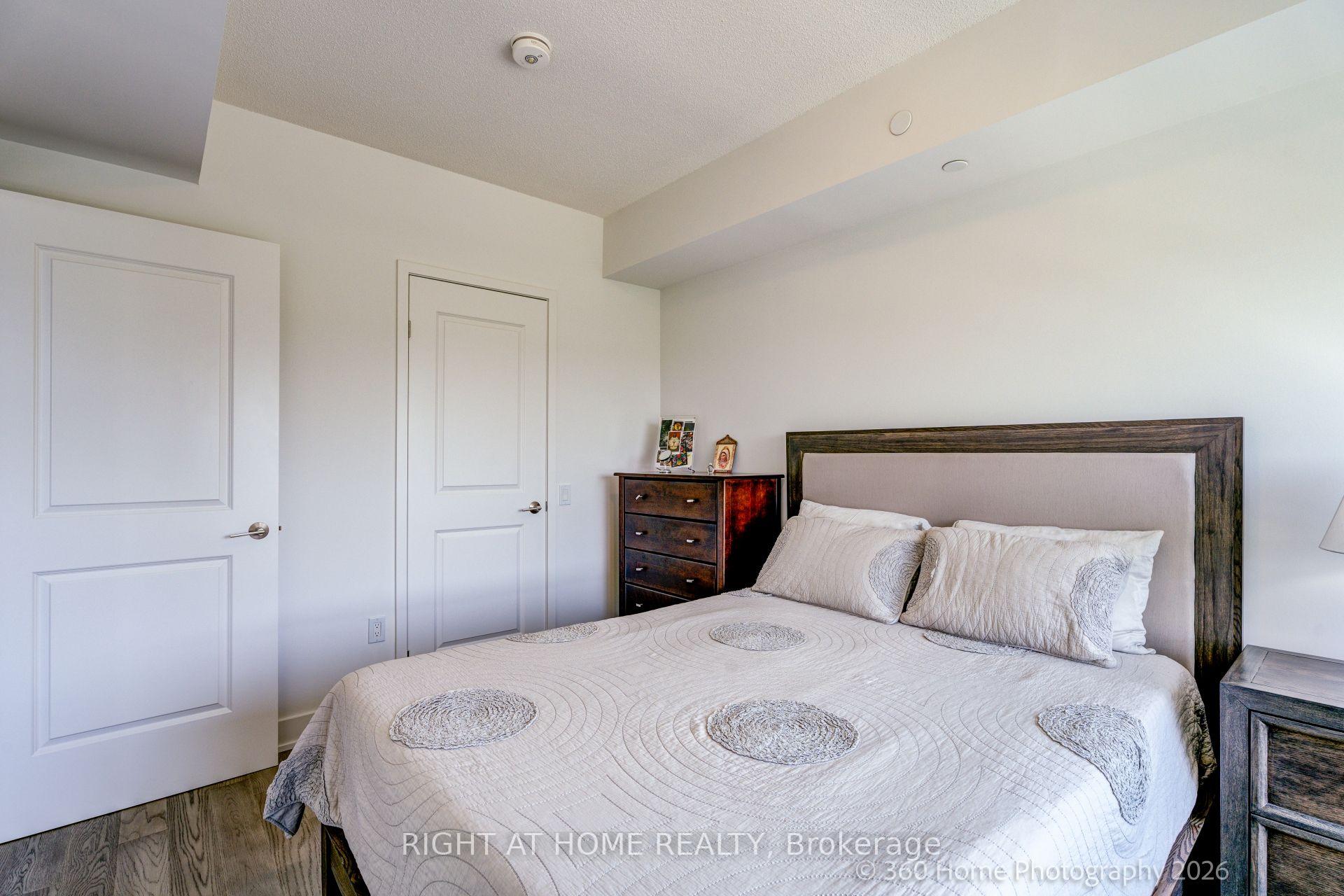 Photo 21 of Unit 505, 202 Burnhamthorpe Road E, Mississauga, Mississauga Valleys — HOMEH