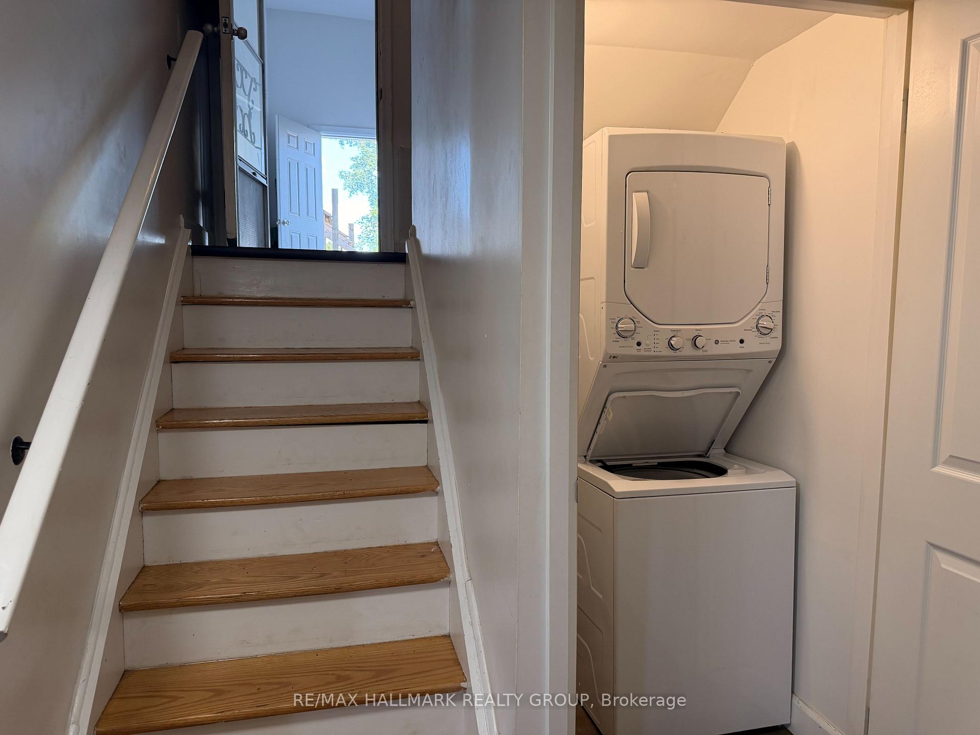Photo 3 of 3755 Albion Road, Ottawa, Sawmill Creek/Timbermill — HOMEH