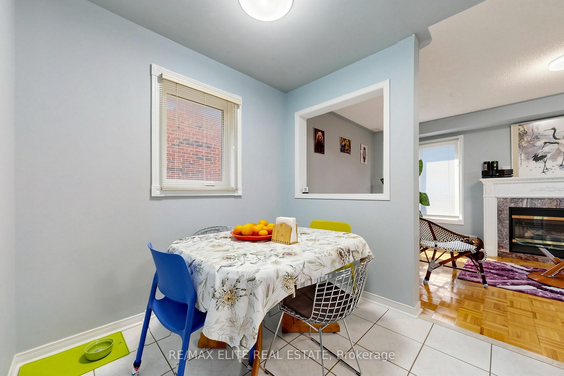 Photo 11 of 54 National Pine Drive, Vaughan, Vellore Village — HOMEH
