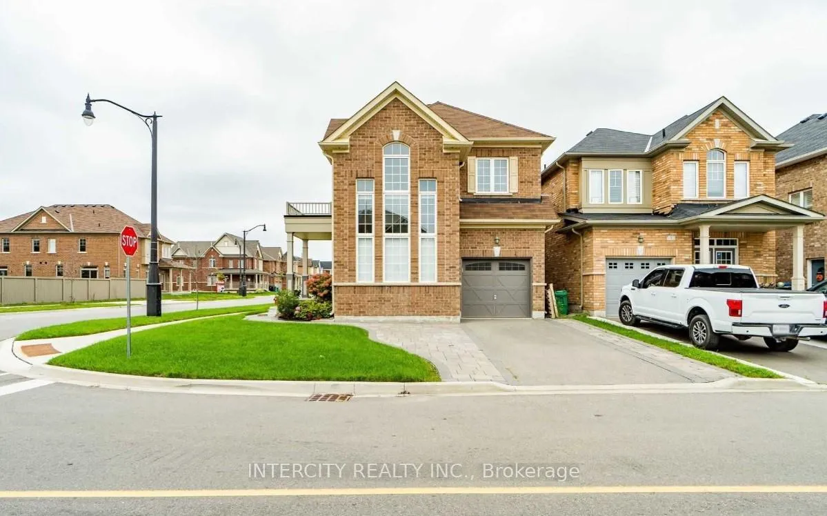 Photo 9 of 363 Robert Parkinson Drive, Brampton, Brampton North — HOMEH