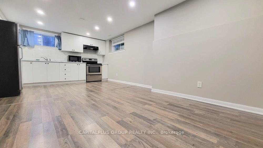 Photo 2 of Unit Lower, 712 Hewson Drive, Pickering, Bay Ridges — HOMEH