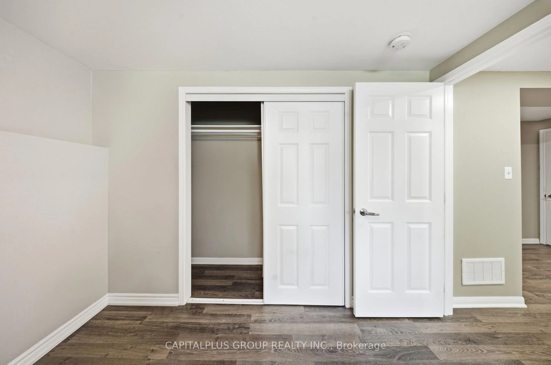 Photo 32 of Unit Lower, 712 Hewson Drive, Pickering, Bay Ridges — HOMEH