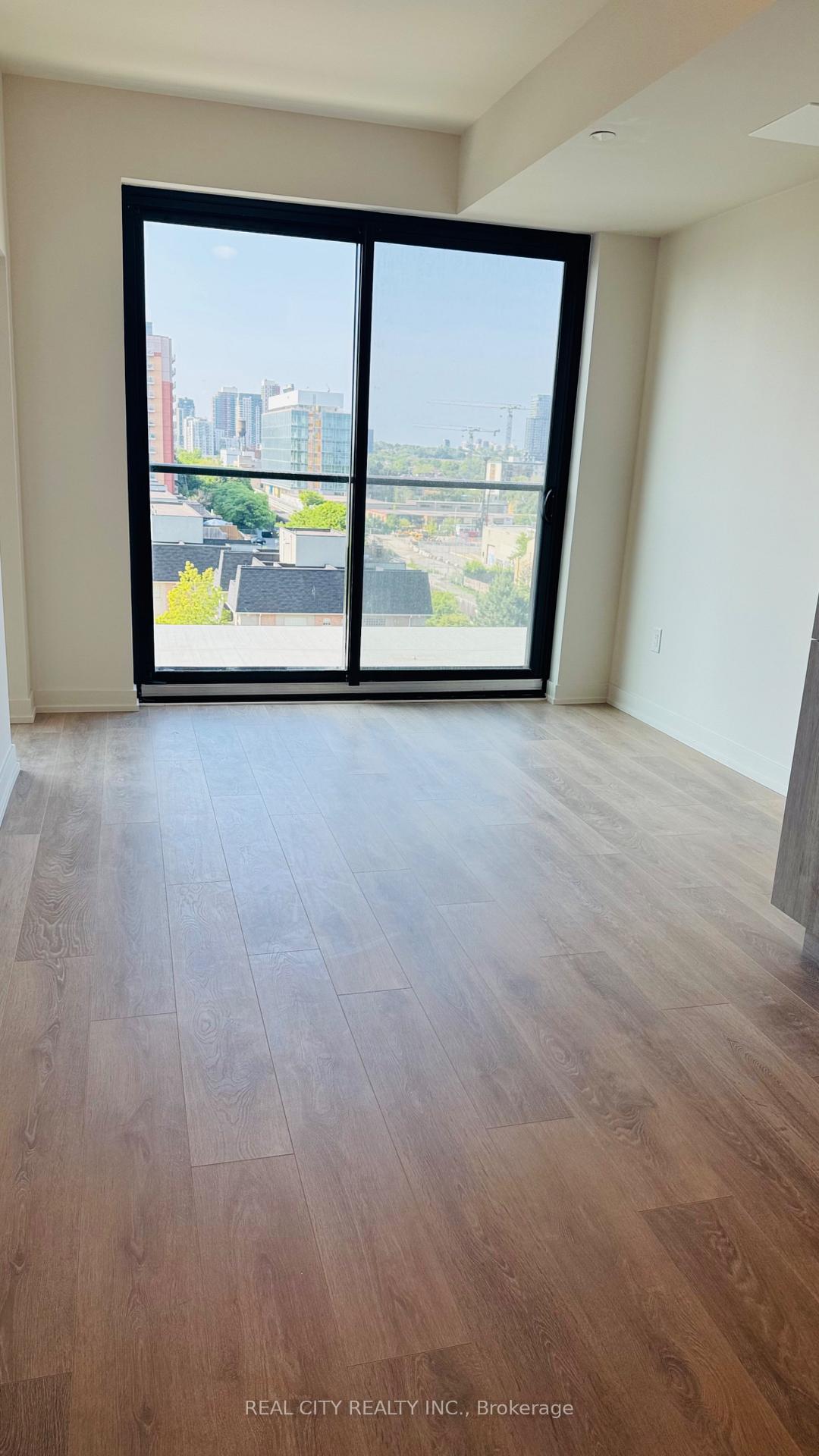 Photo 16 of Unit 701, 181 Sterling Road, Toronto, Dufferin Grove — HOMEH