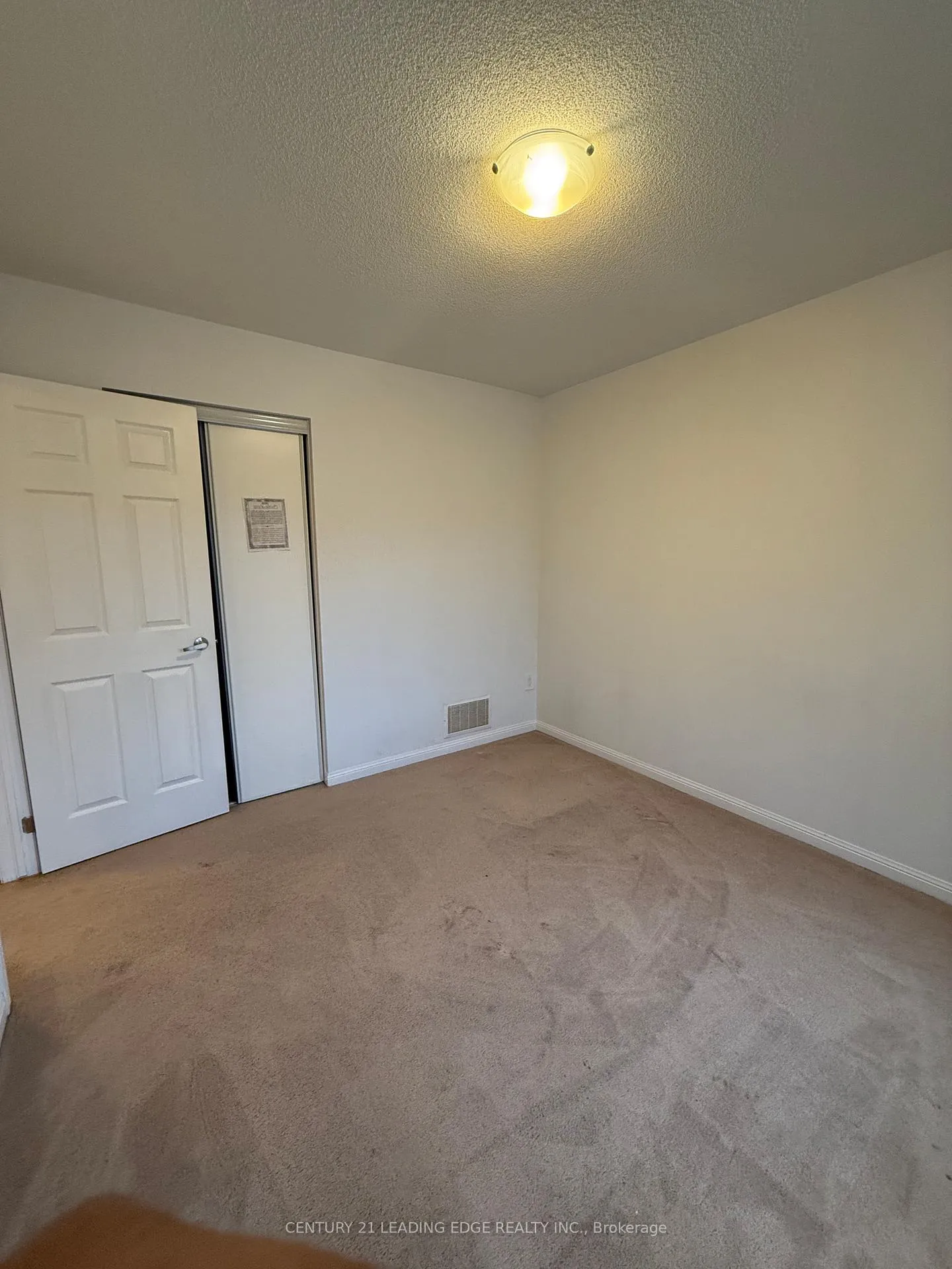 Photo 16 of 1887 Liatris Drive, Pickering, Duffin Heights — HOMEH