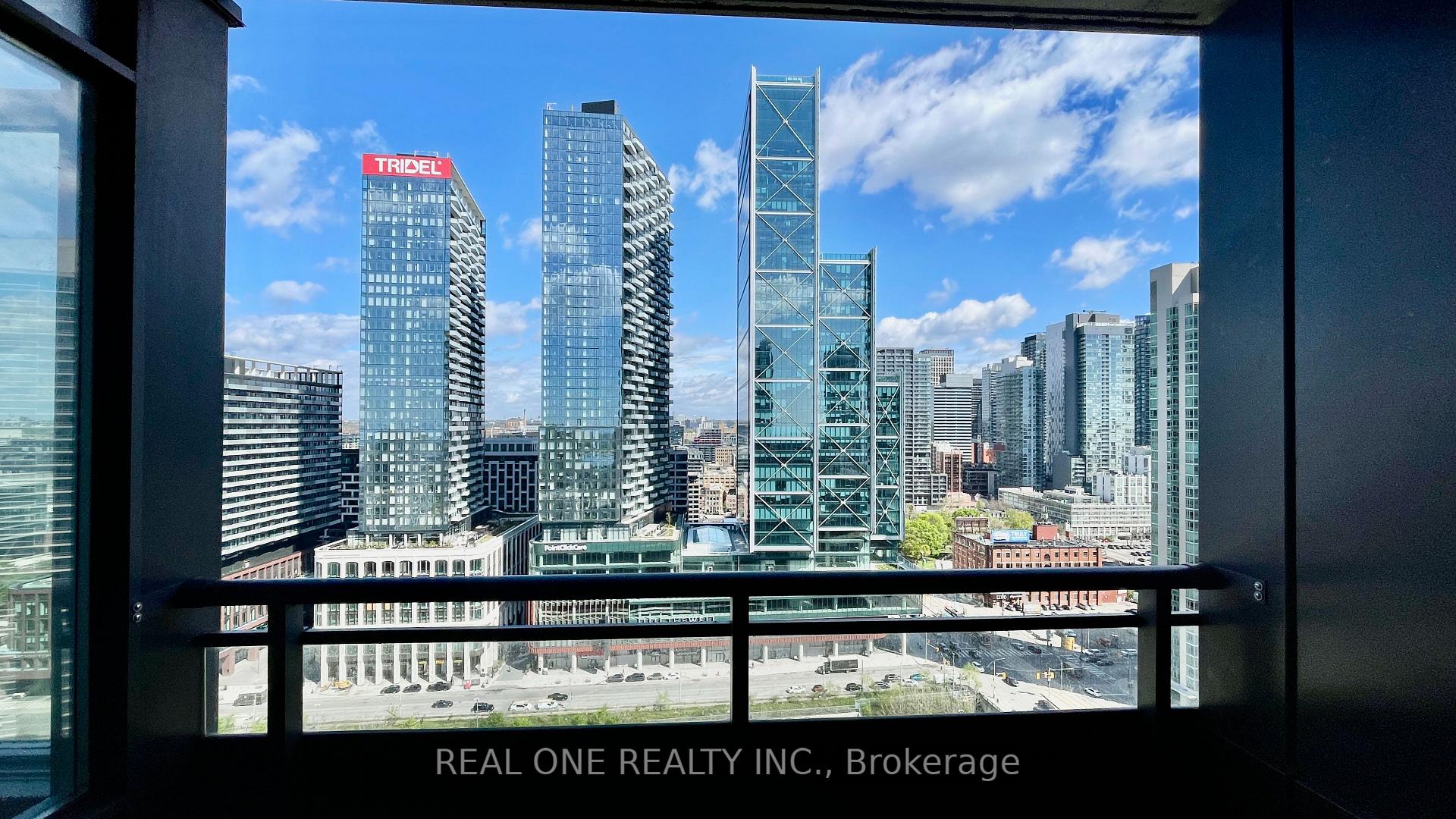 Photo 12 of Unit 2816, 25 Telegram Mews, Toronto, Waterfront Communities — HOMEH