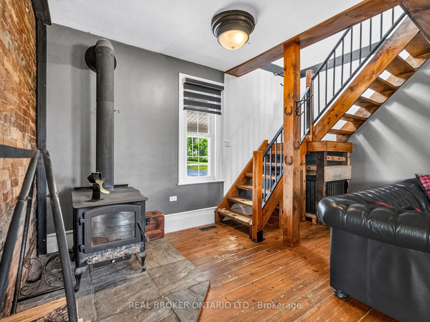 Photo 16 of 118 River Road, Pelham, Fenwick — HOMEH