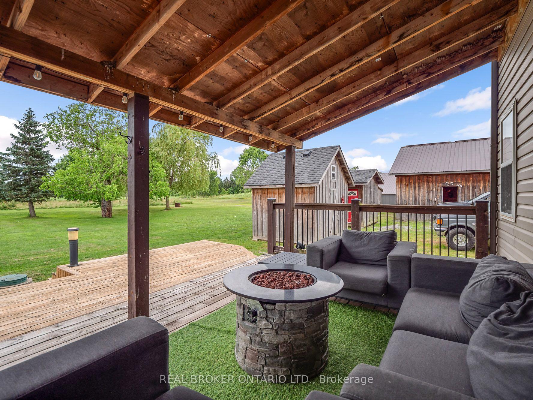 Photo 35 of 118 River Road, Pelham, Fenwick — HOMEH