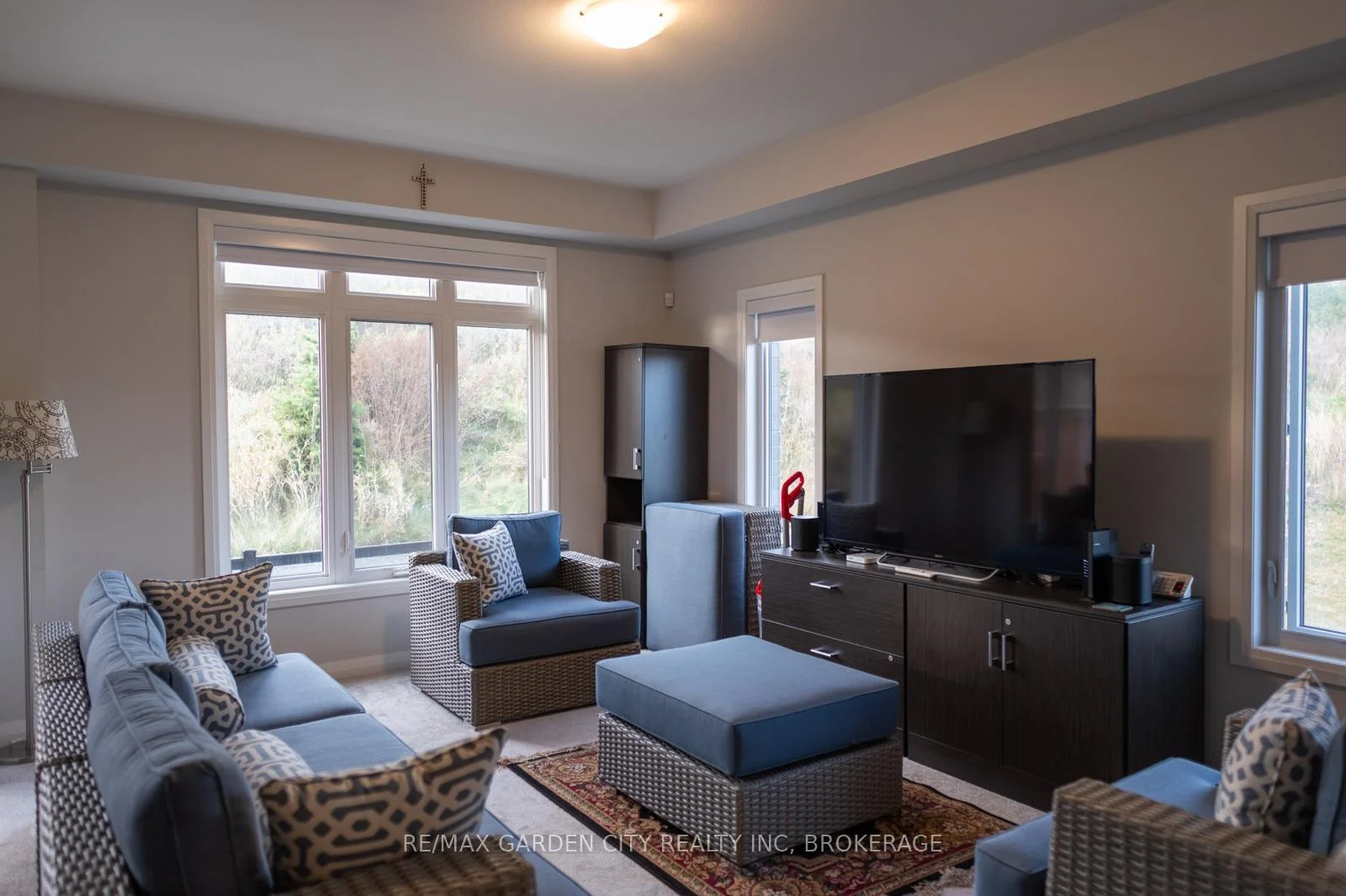 Photo 6 of Unit 20, 4552 Portage Road, Niagara Falls, Cherrywood — HOMEH